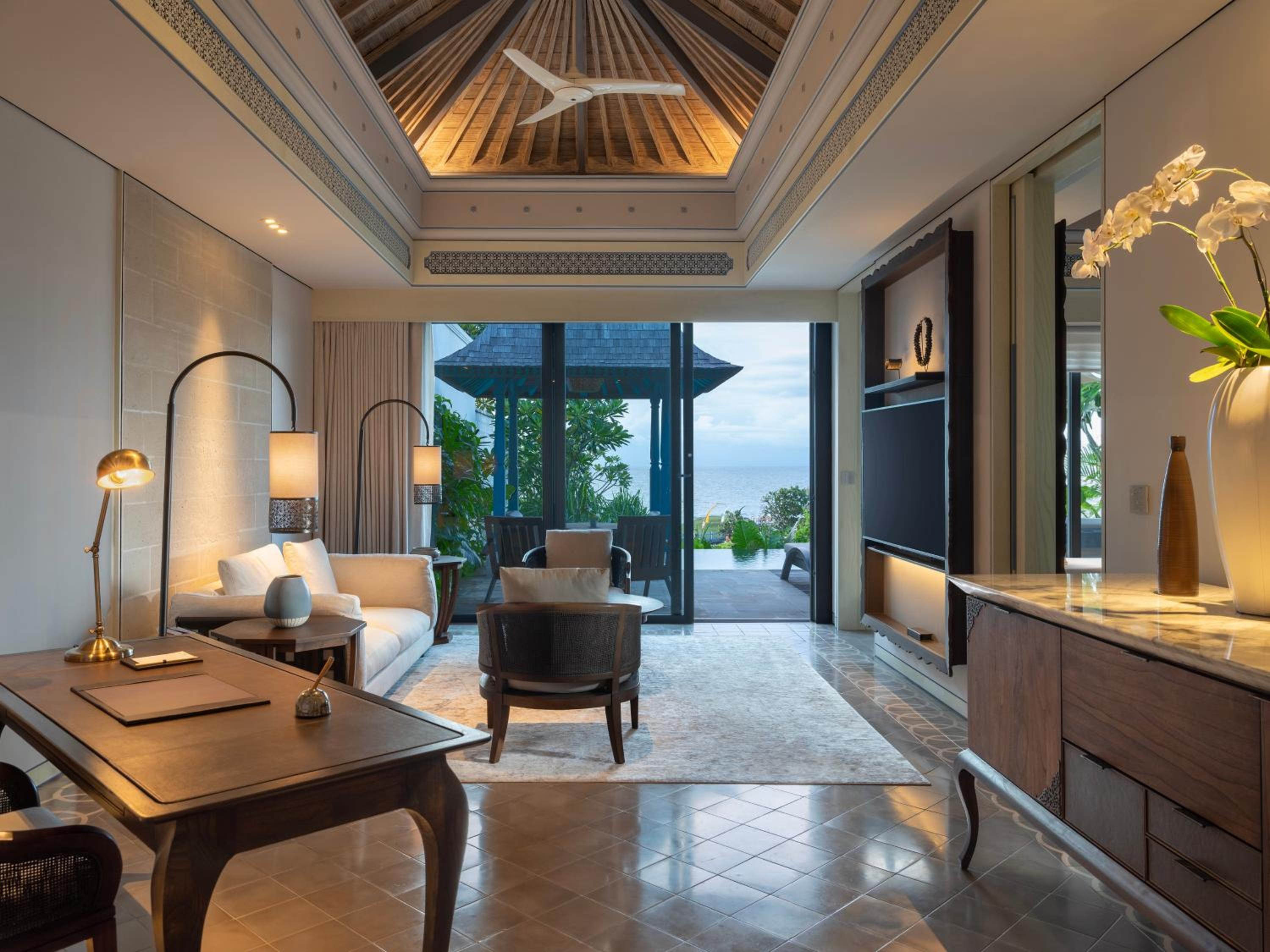 Panoramic Ocean Villa with Private Pool - Photo 7
