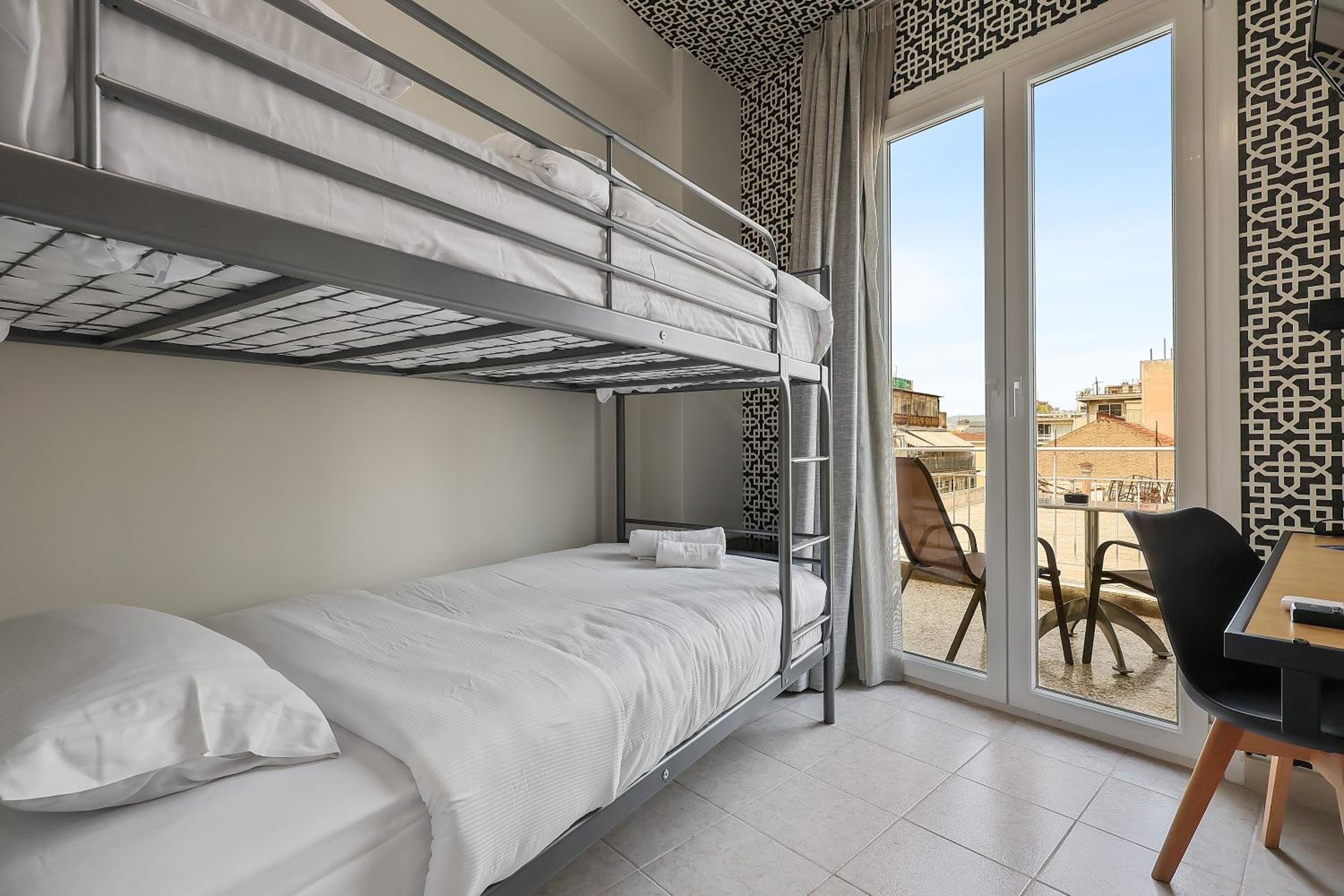 Twin Room with Balcony photo 1