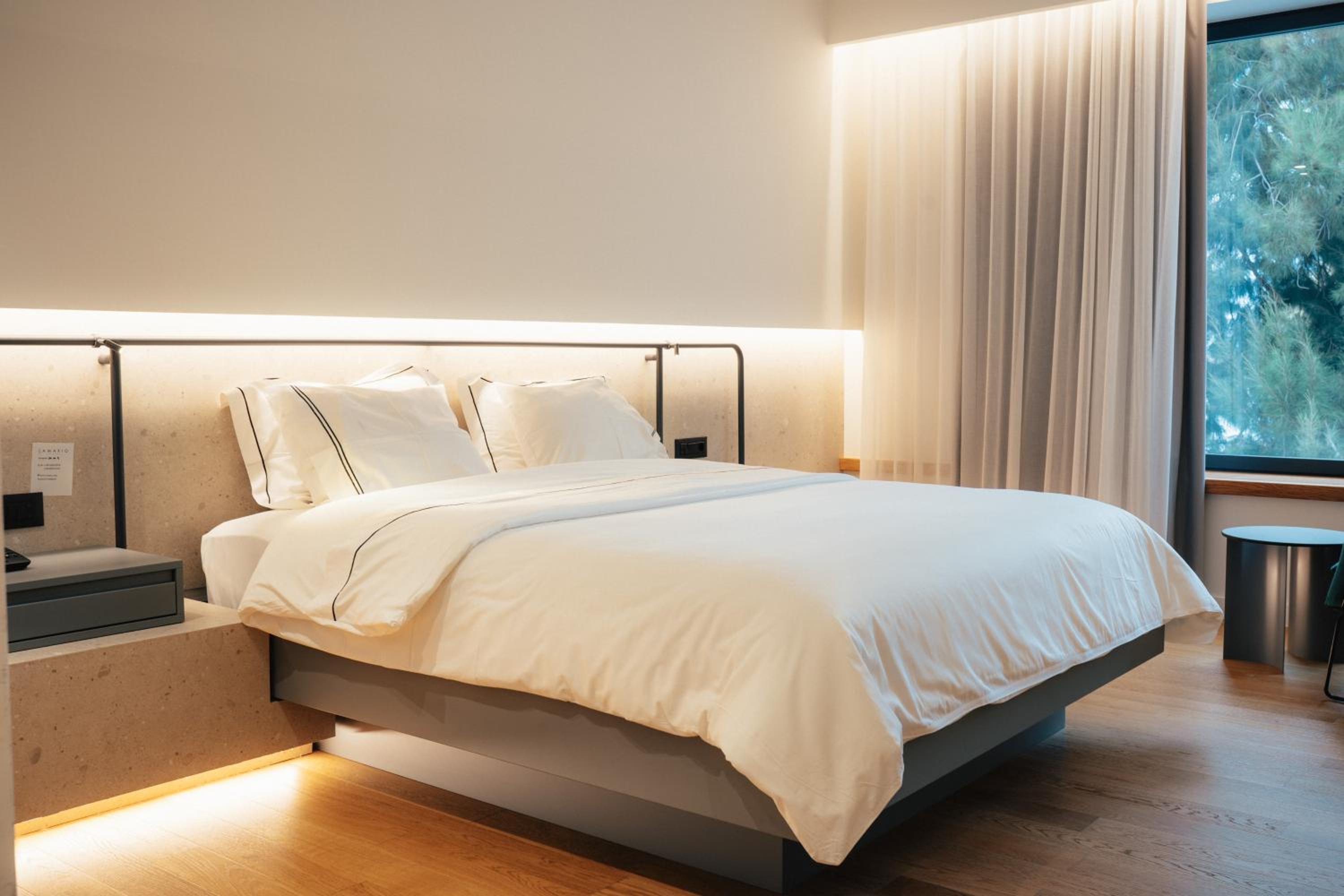 Deluxe Double Room with Sea View photo 2