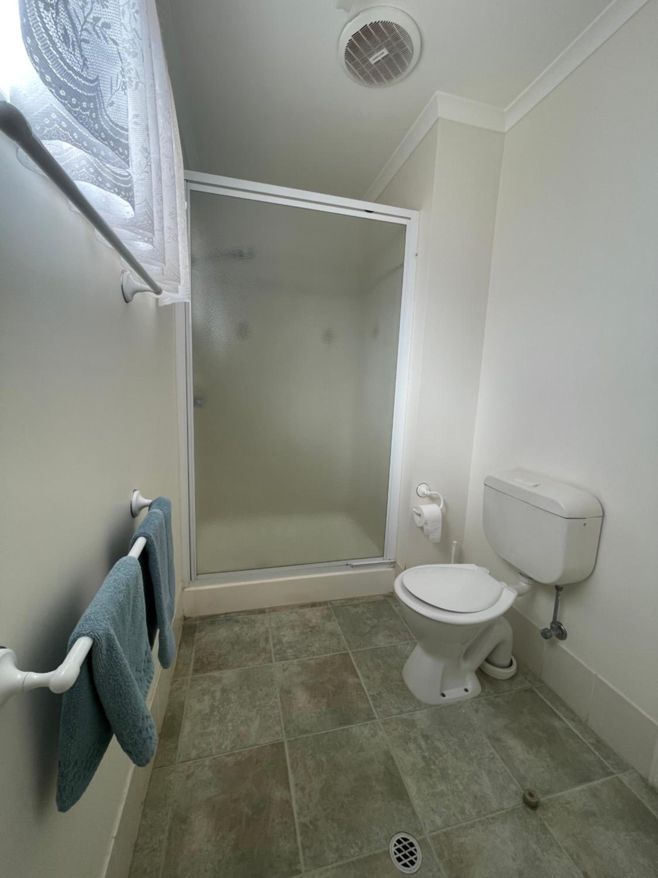 Large Twin Room photo 2