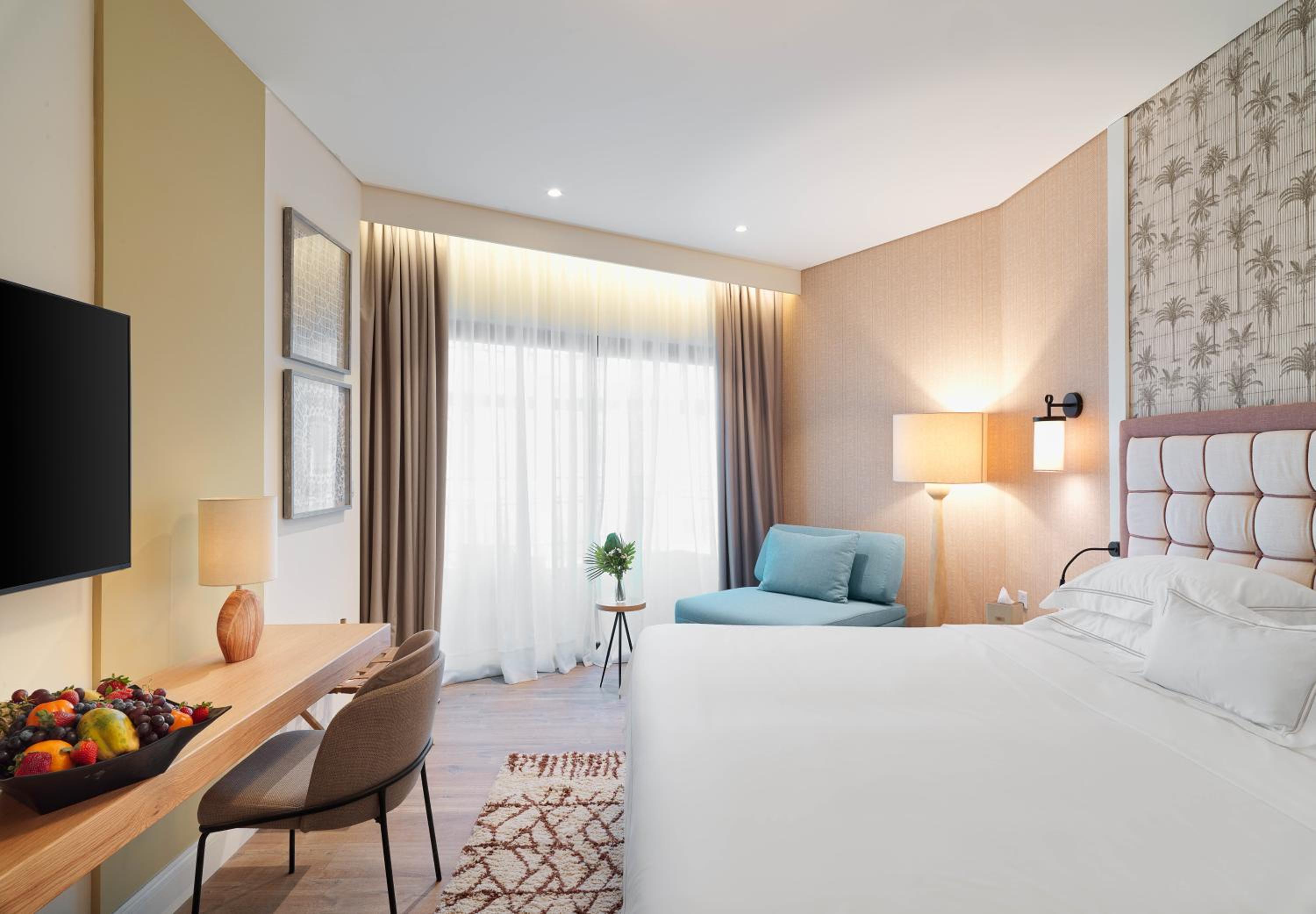 Deluxe Room Inland View - Photo 3