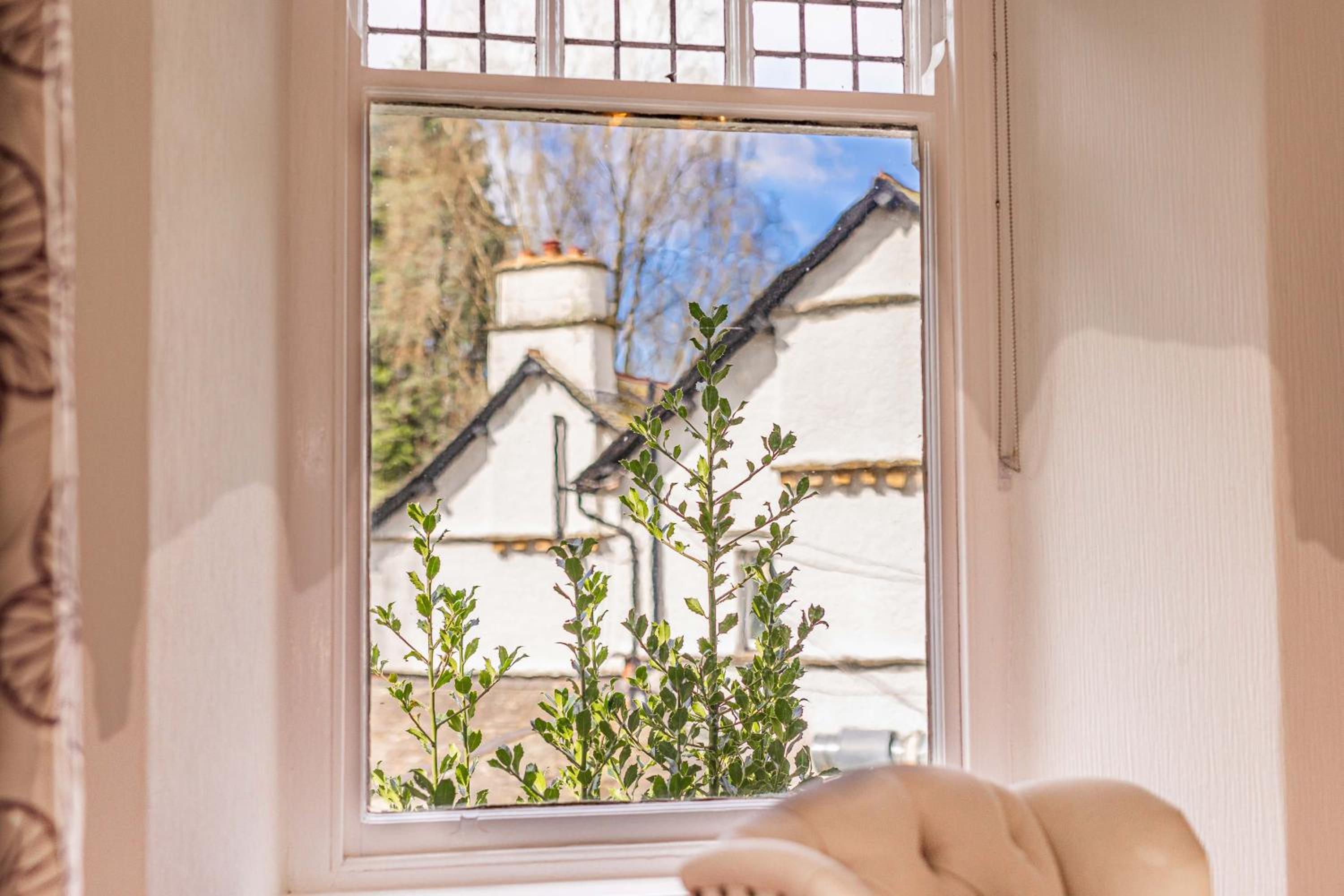 Country House Double with Garden View - Photo 10