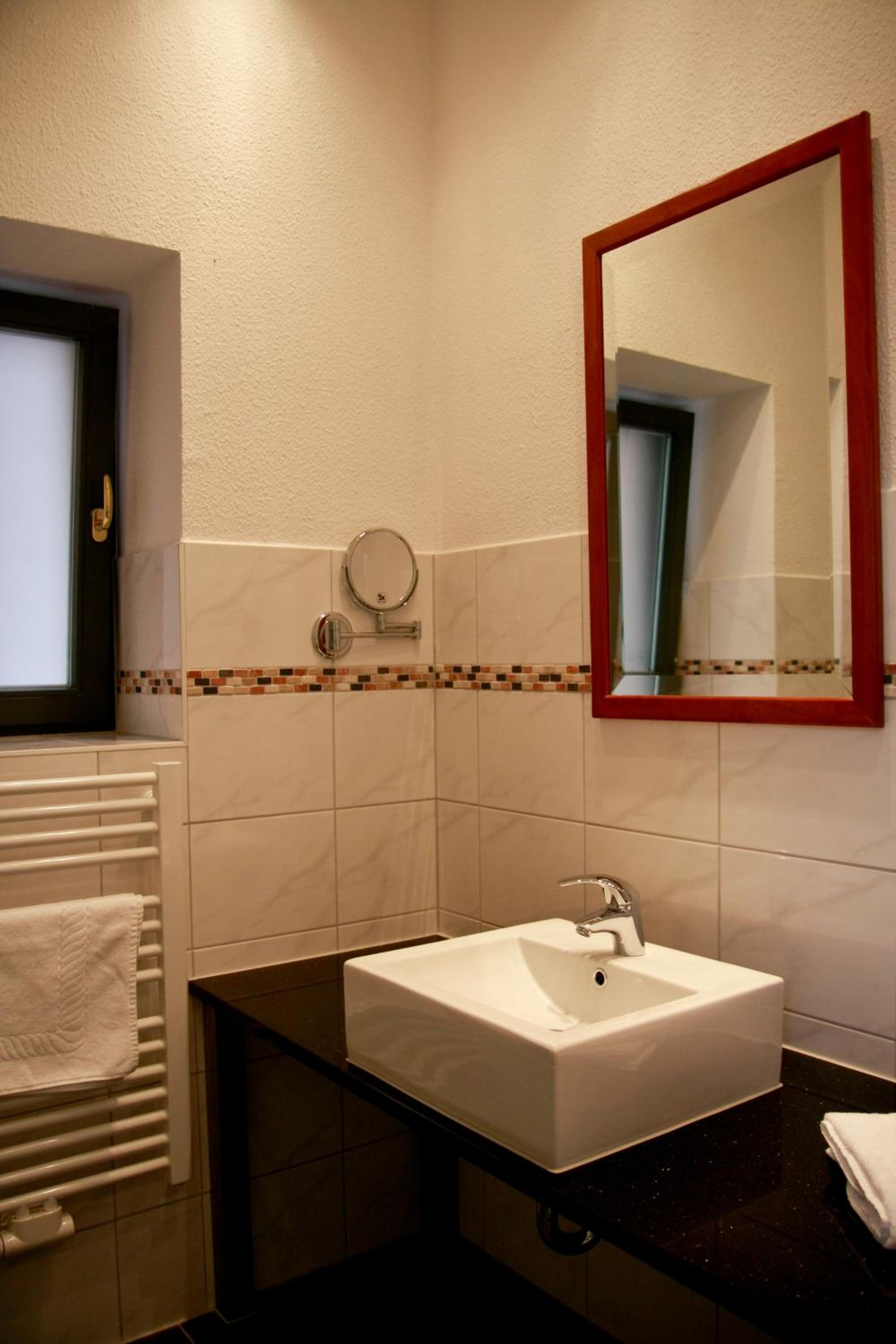 Single Room photo 2
