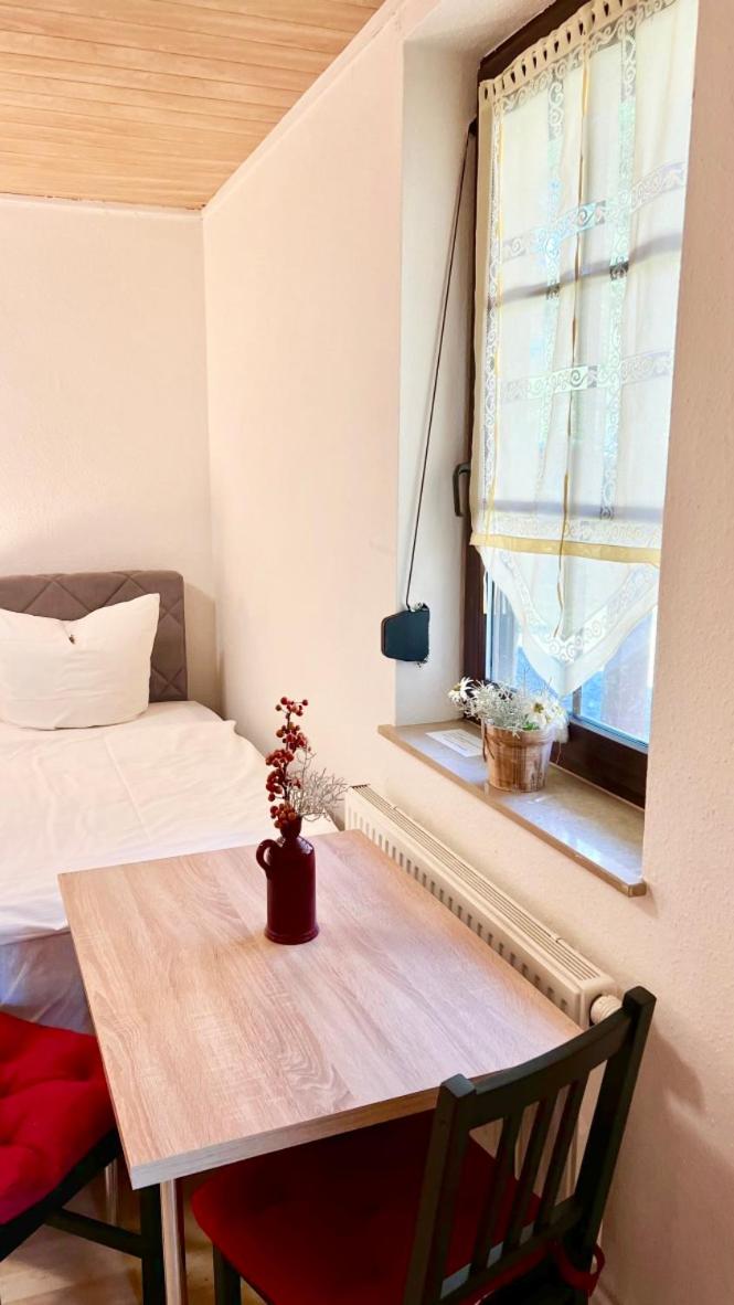 Single Room photo 1