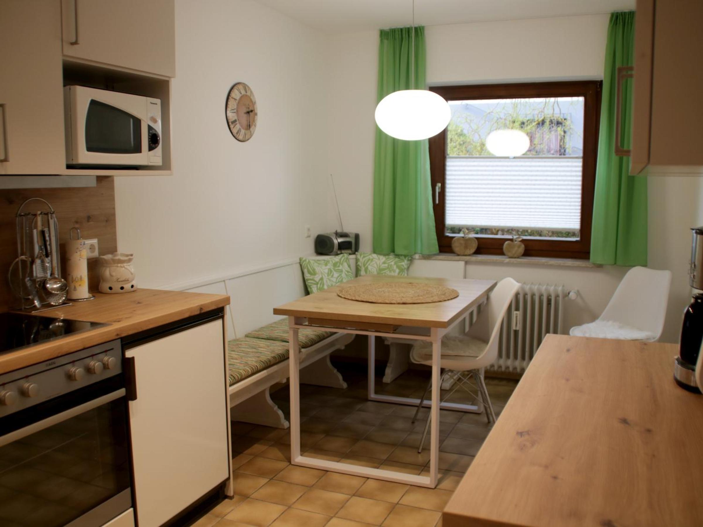 Two-Bedroom Deluxe Apartment with Garden View photo 3