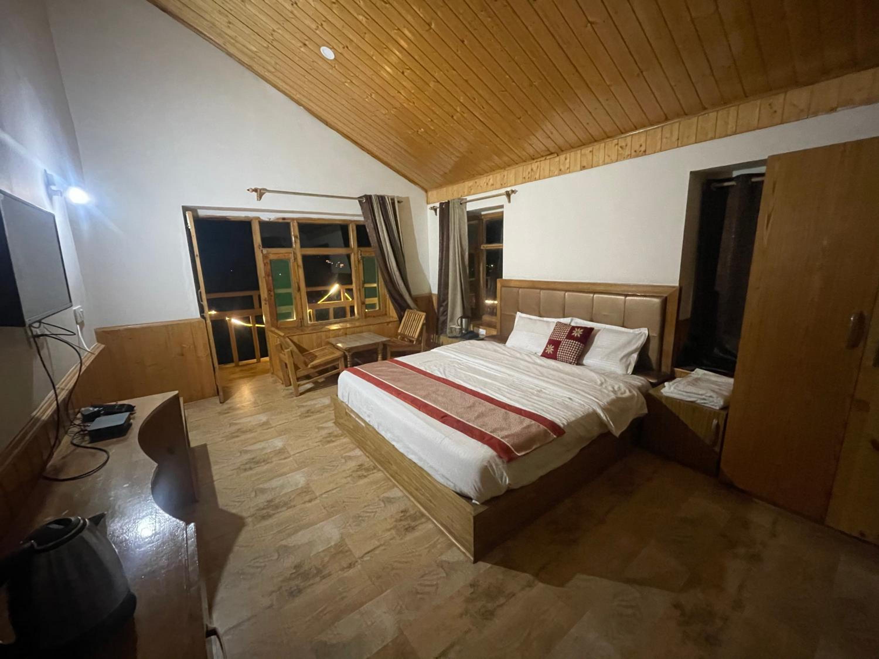 Double Room photo 3