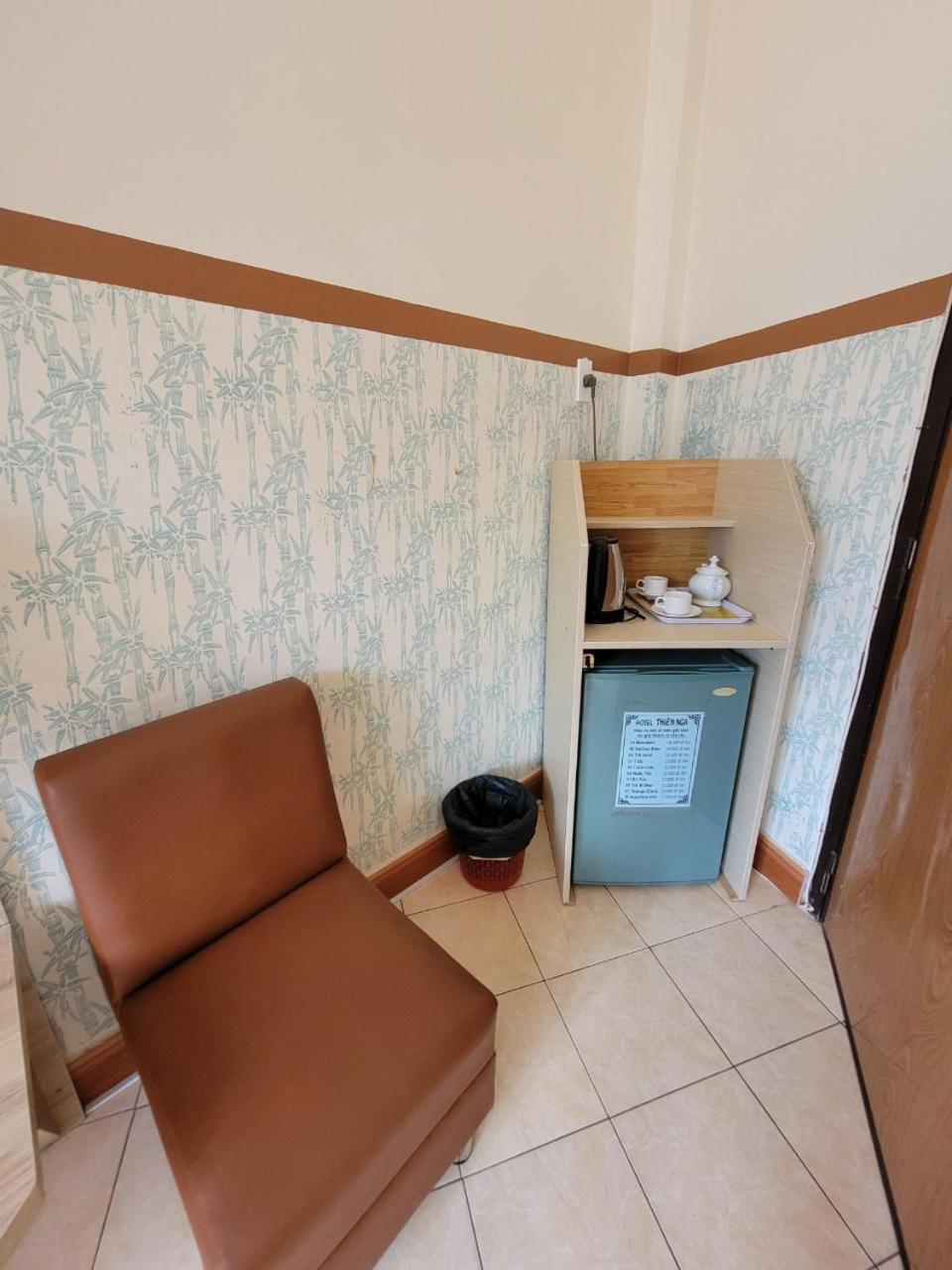 Double Room with Two Double Beds - Photo 2