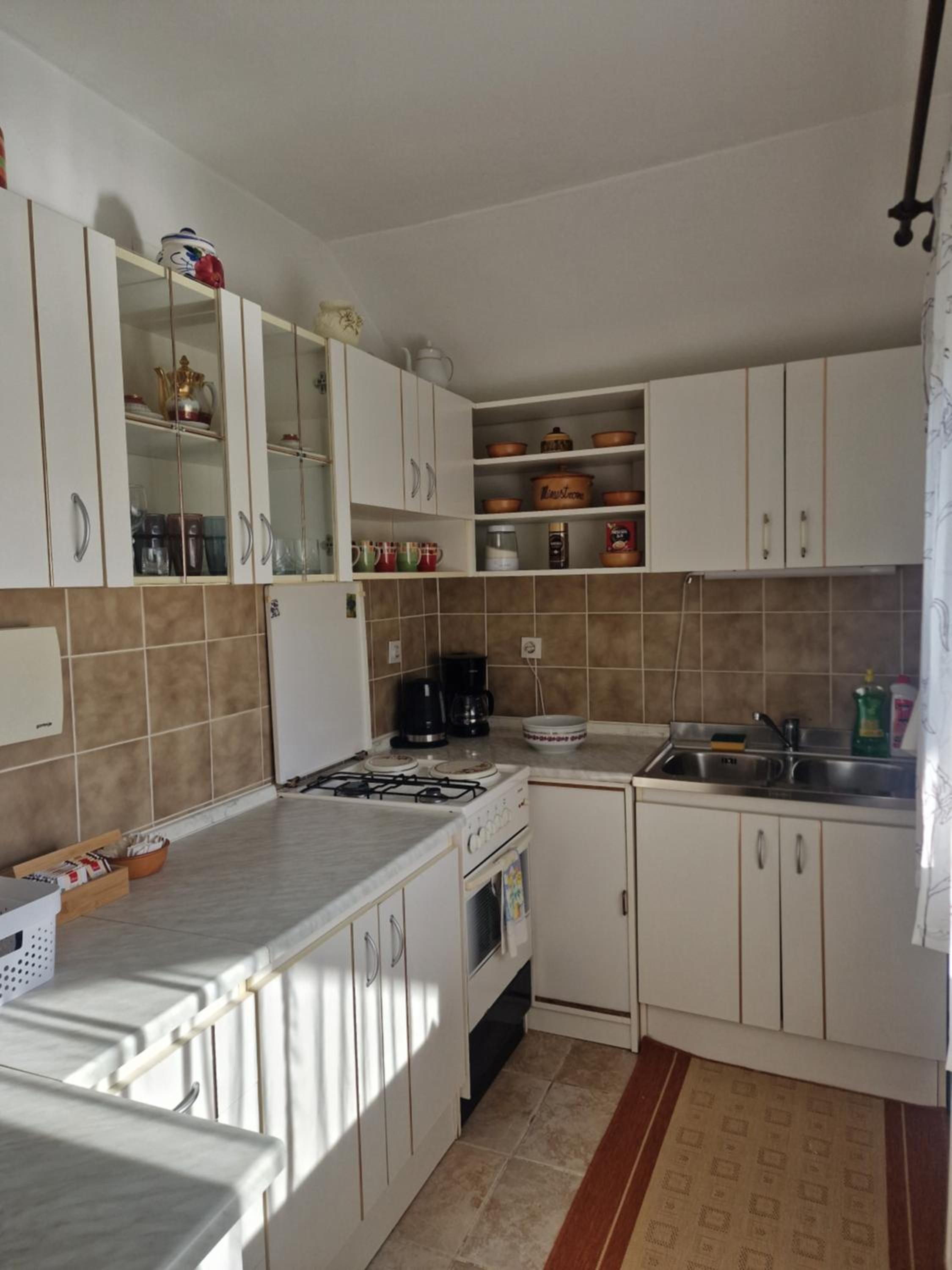 Apartment With Terrace photo 3