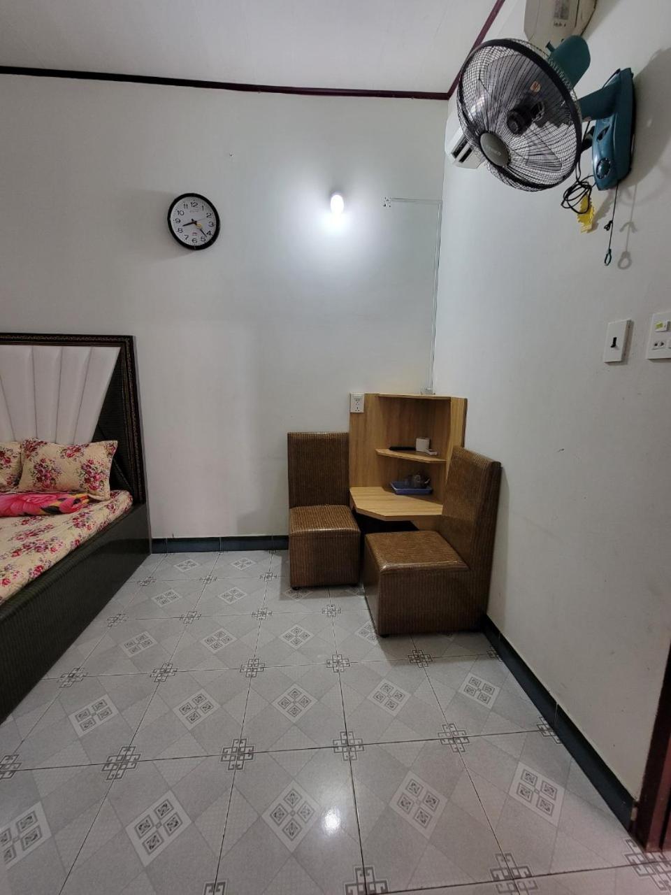 Double Room - Photo 5
