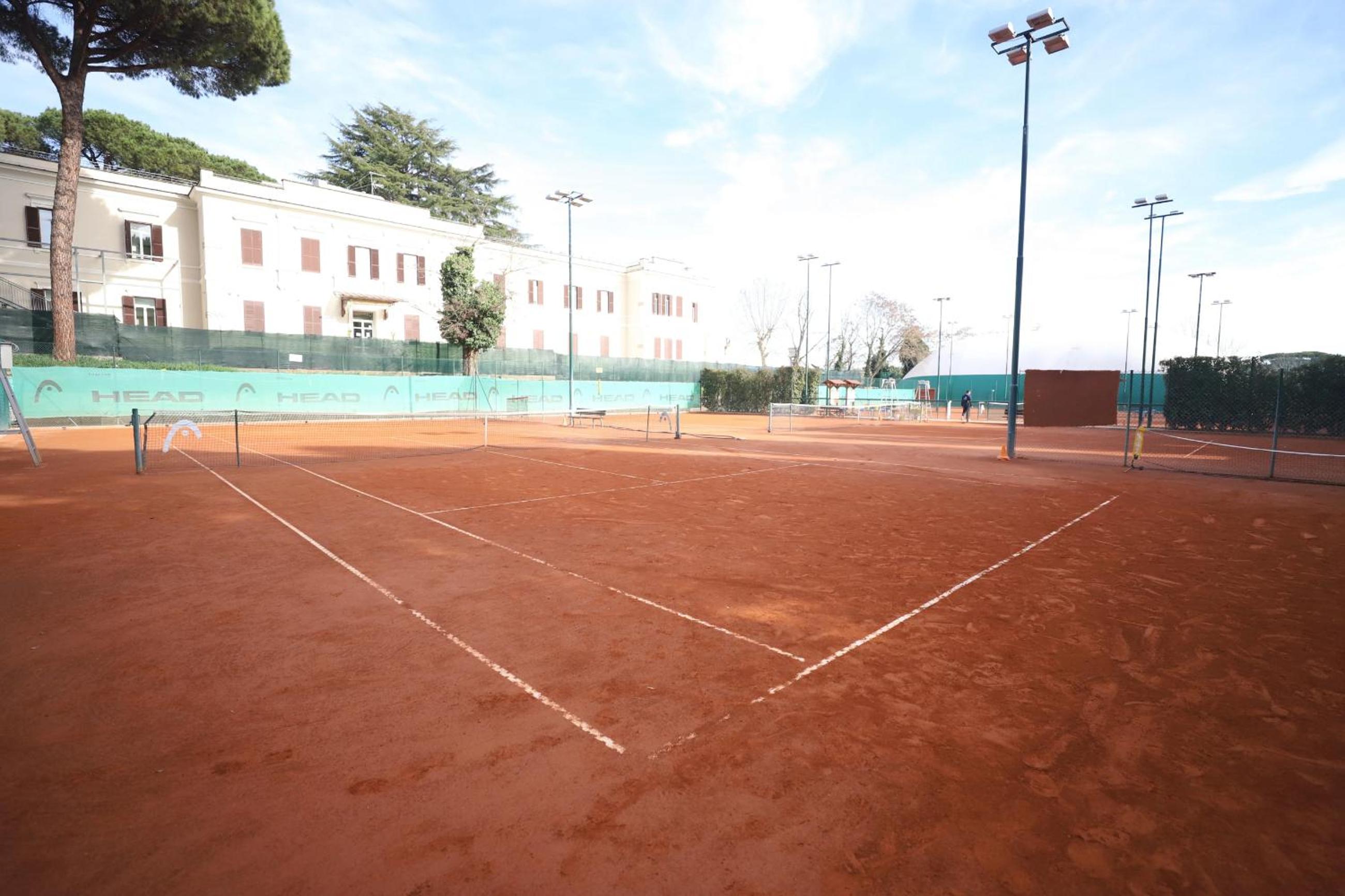 LH Hotel Excel Roma Montemario — photo 93