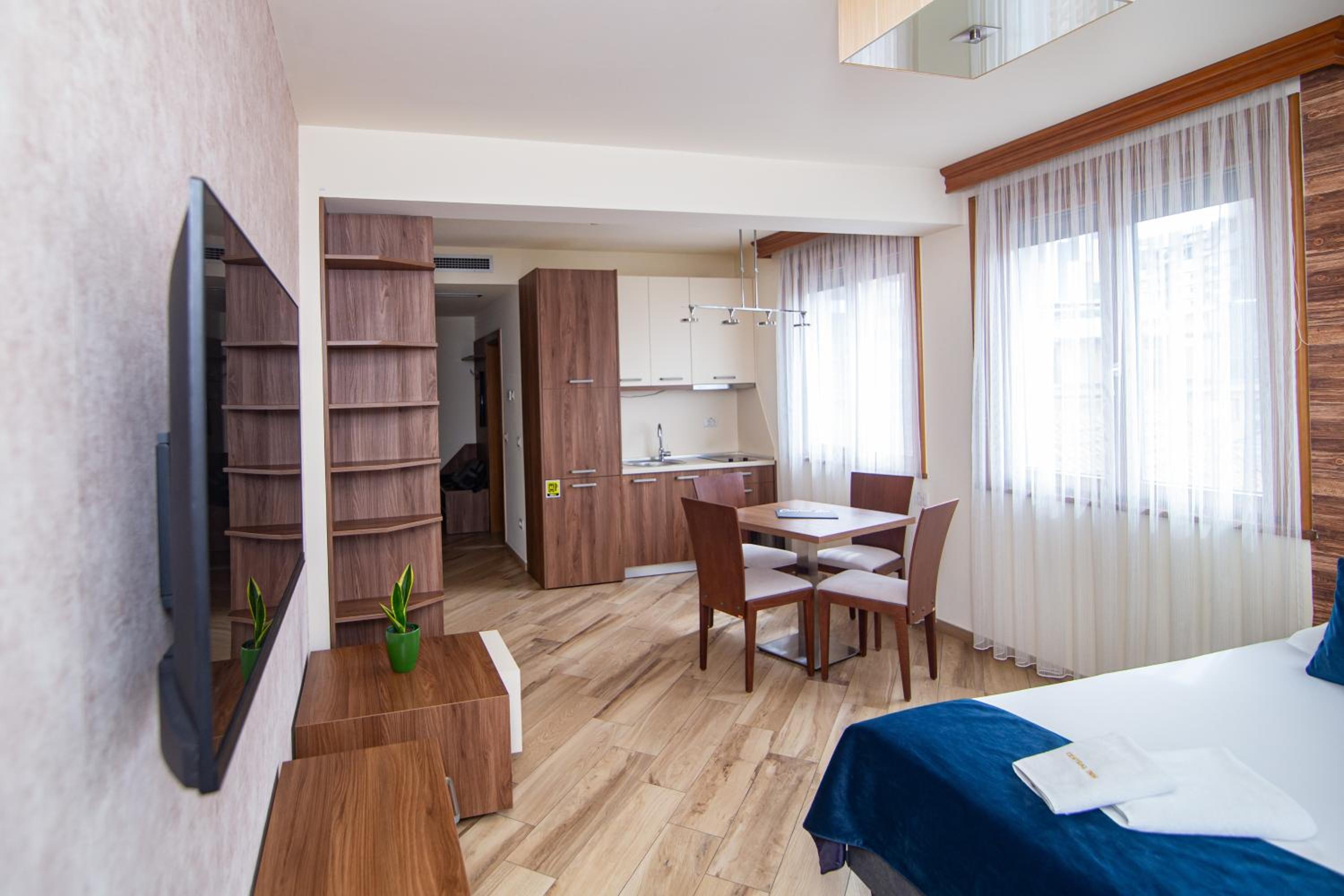 Apartment - Photo 10