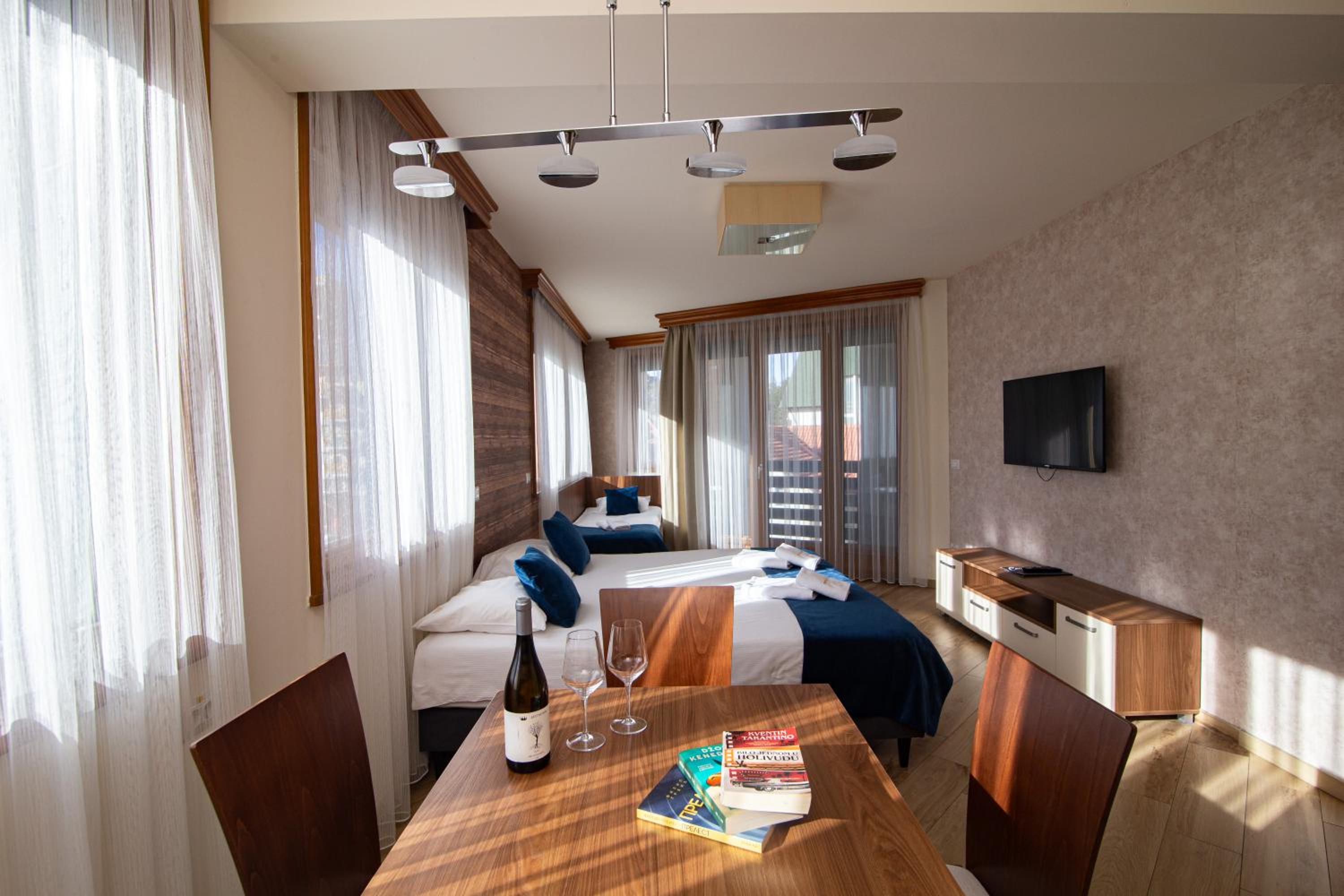 Apartment - Photo 11