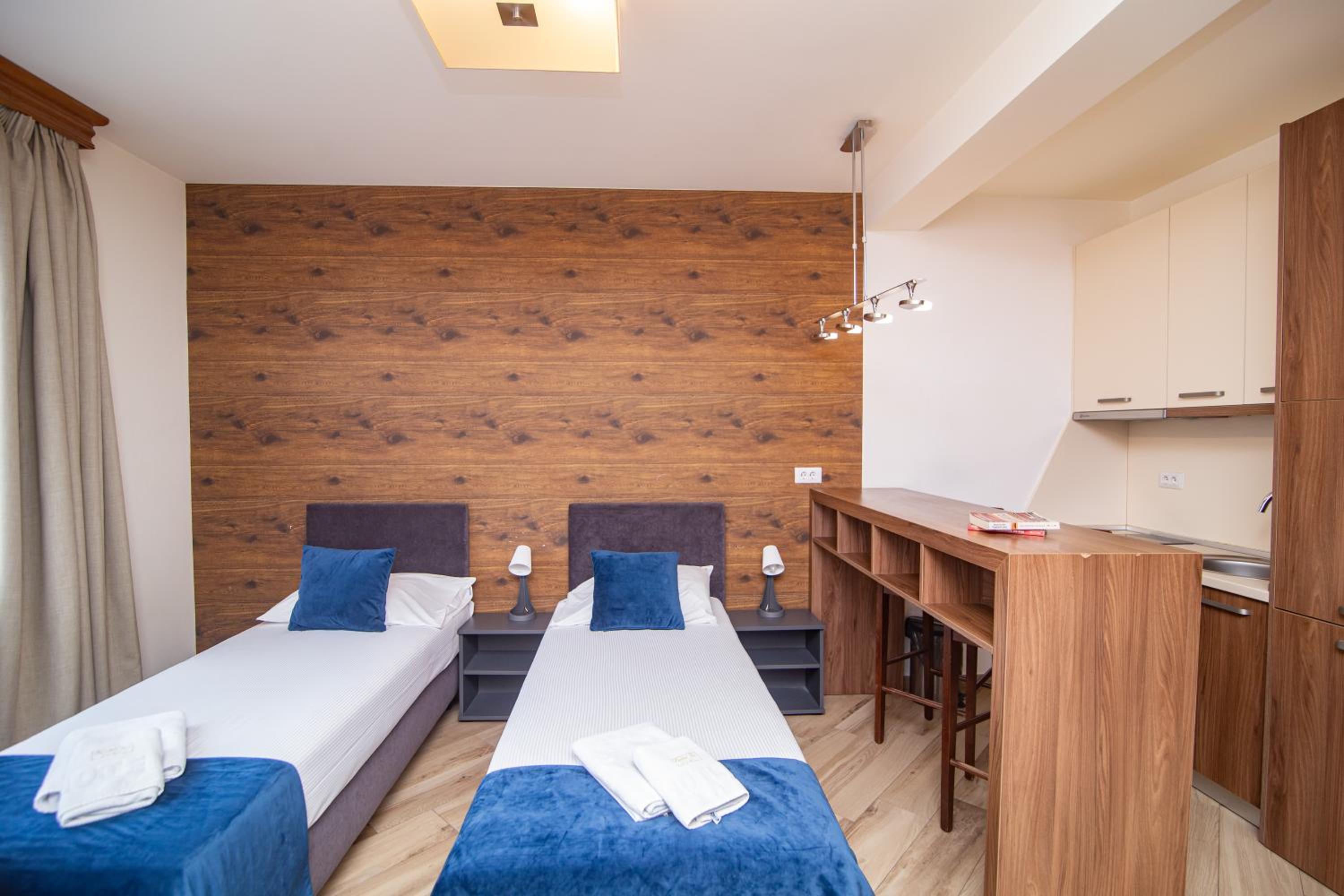 Apartment - Photo 17