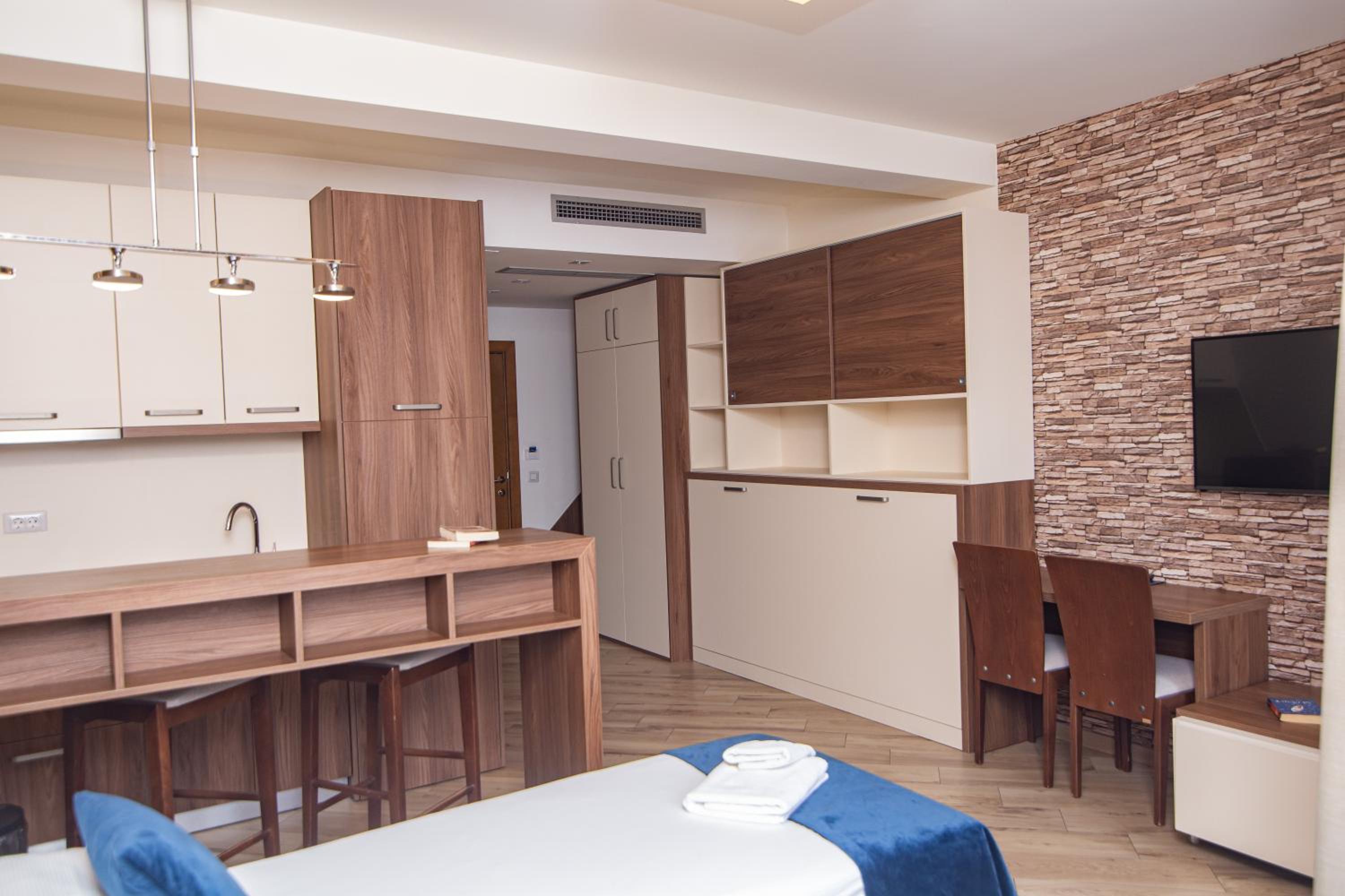 Apartment - Photo 14