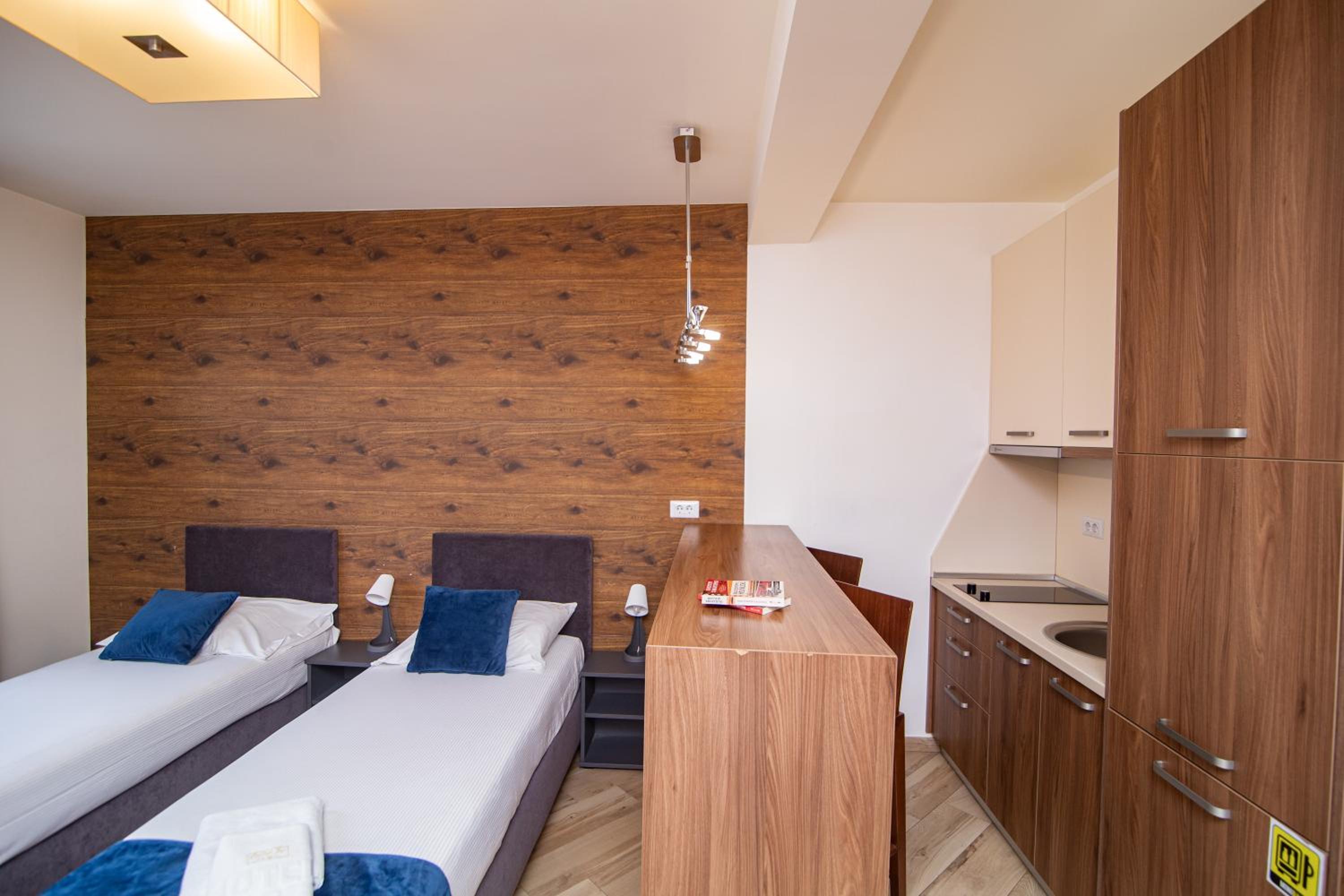 Apartment - Photo 16