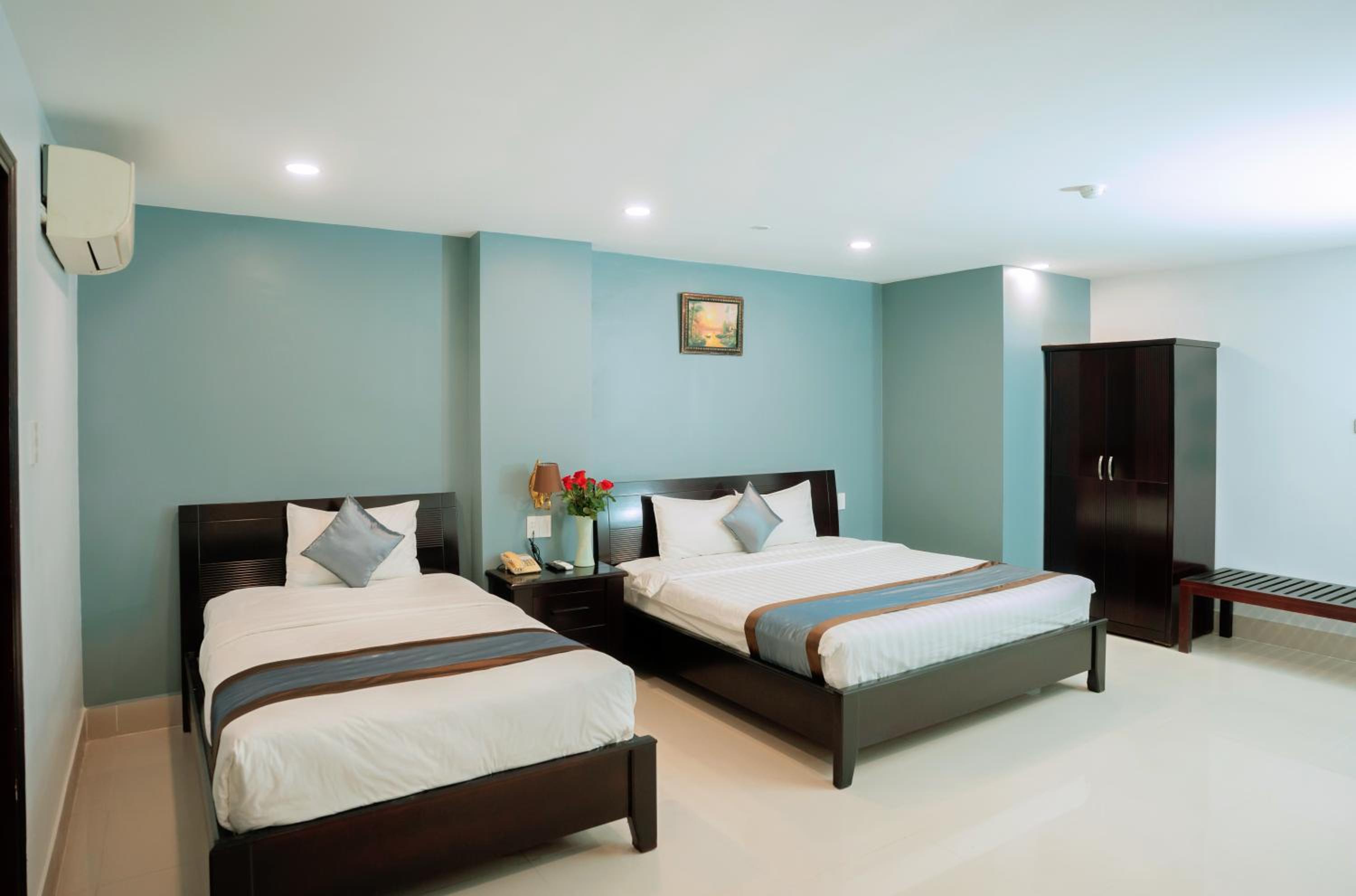 Standard Triple Room - Photo 4
