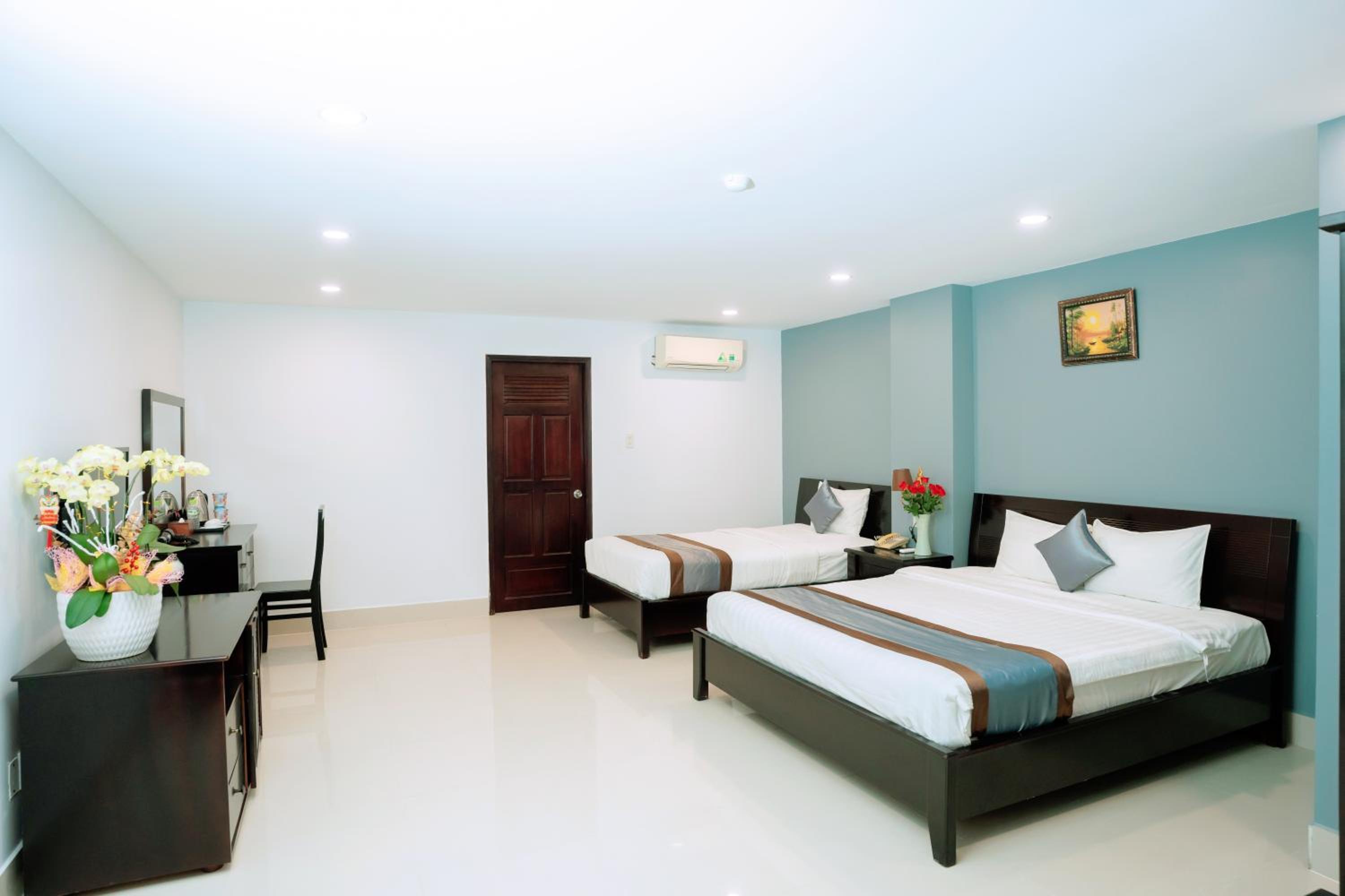 Standard Triple Room - Photo 3