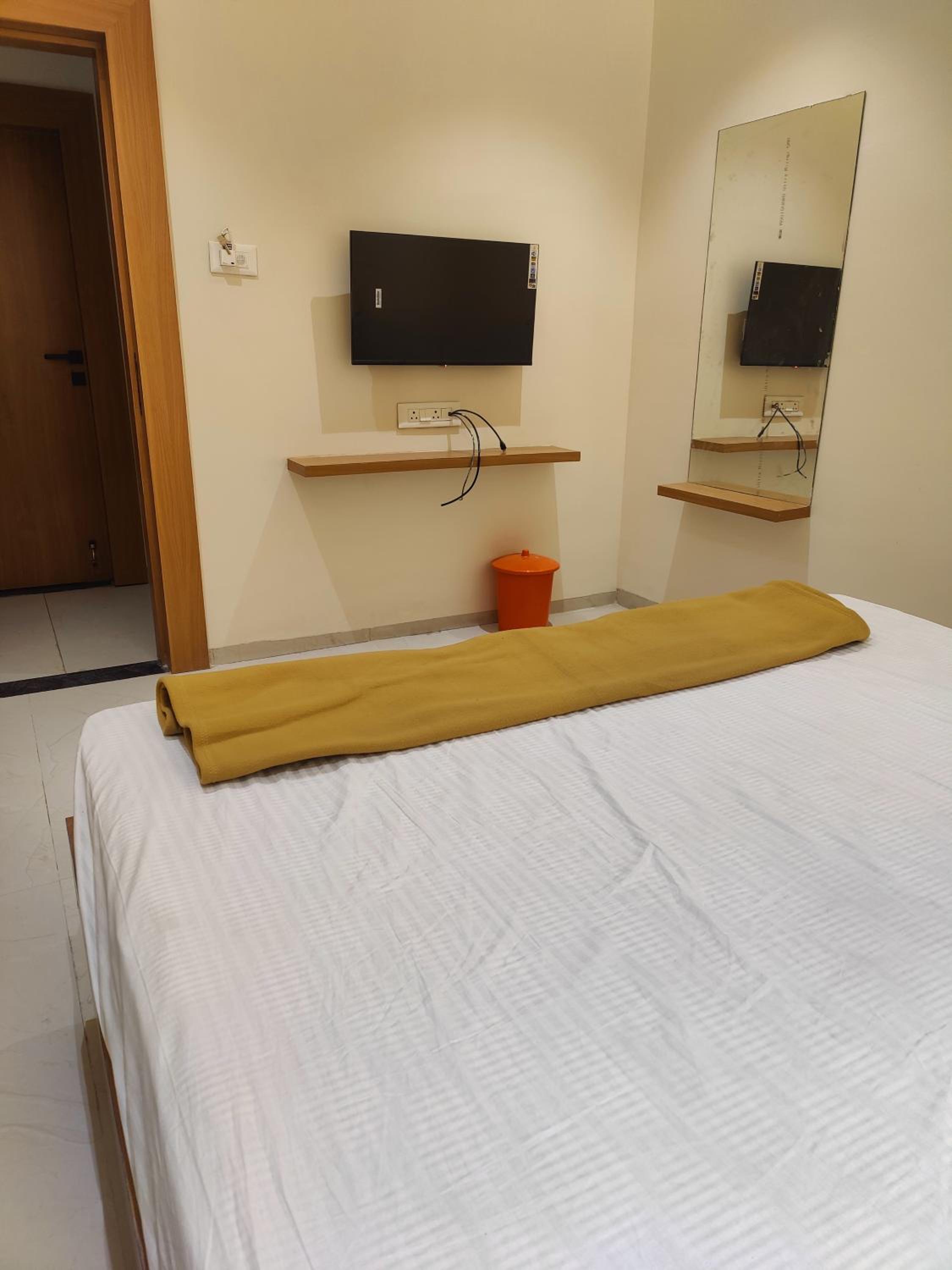 Deluxe Single Room photo 3