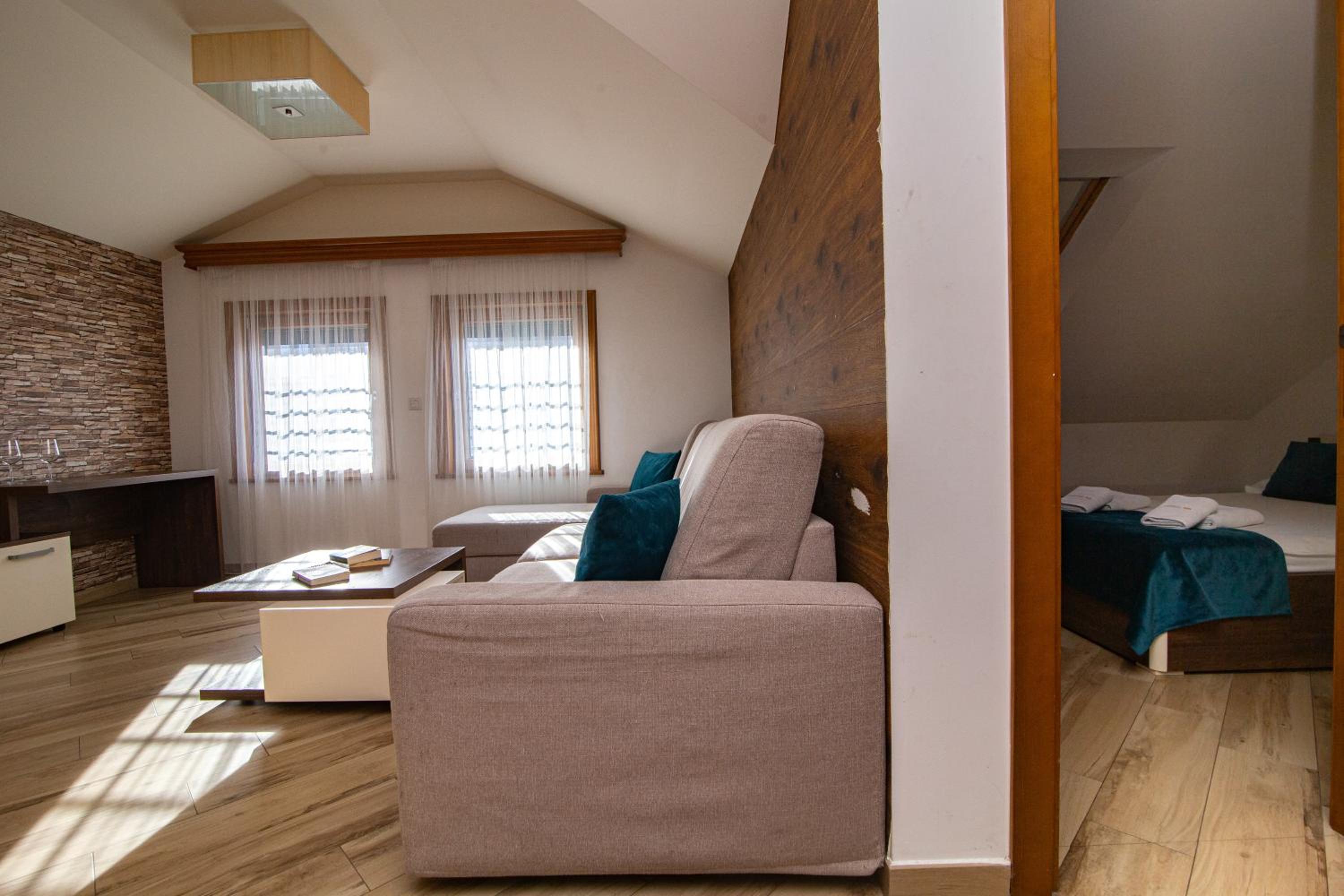 Two-Bedroom Apartment - Photo 6