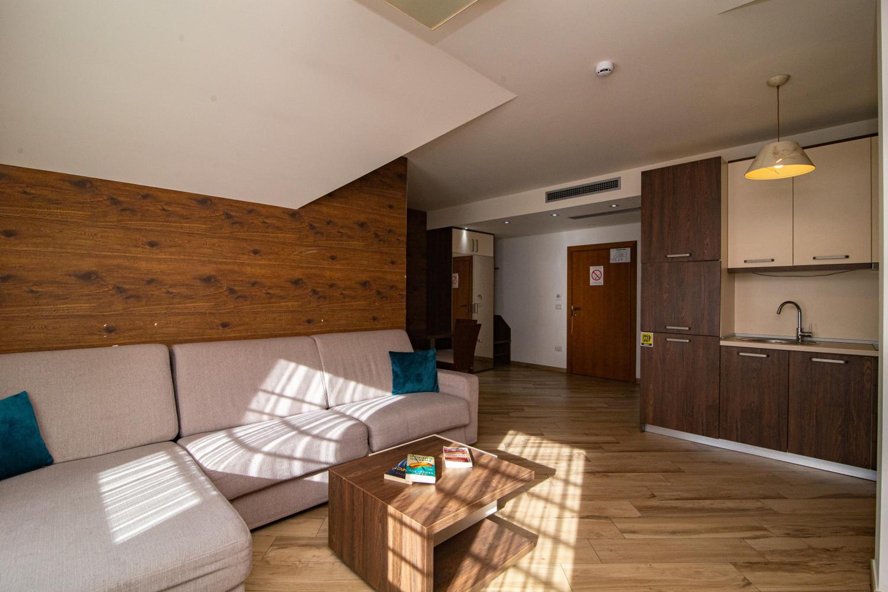 Two-Bedroom Apartment - Photo 7