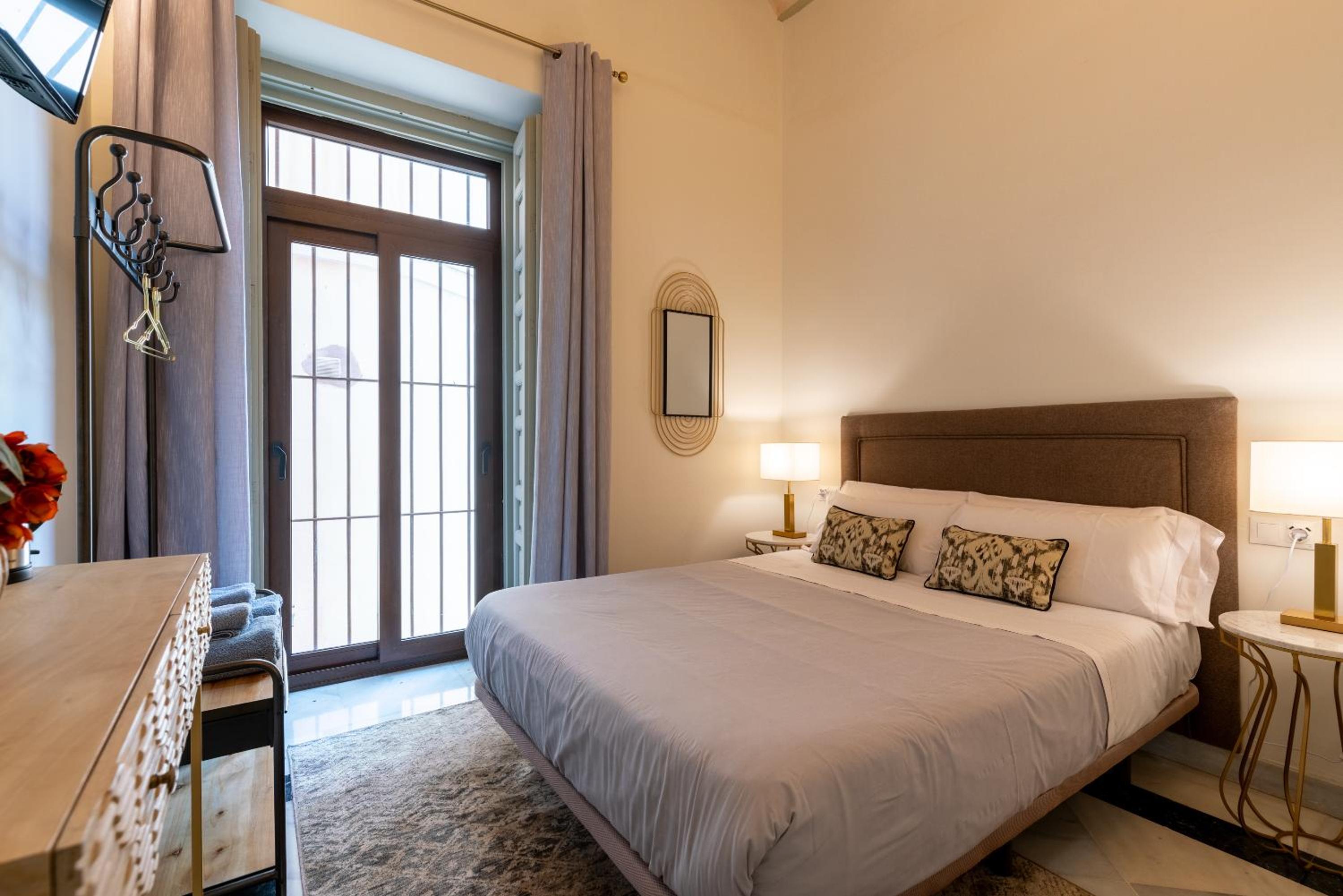 Habitación Cuádruple con Baño Privado