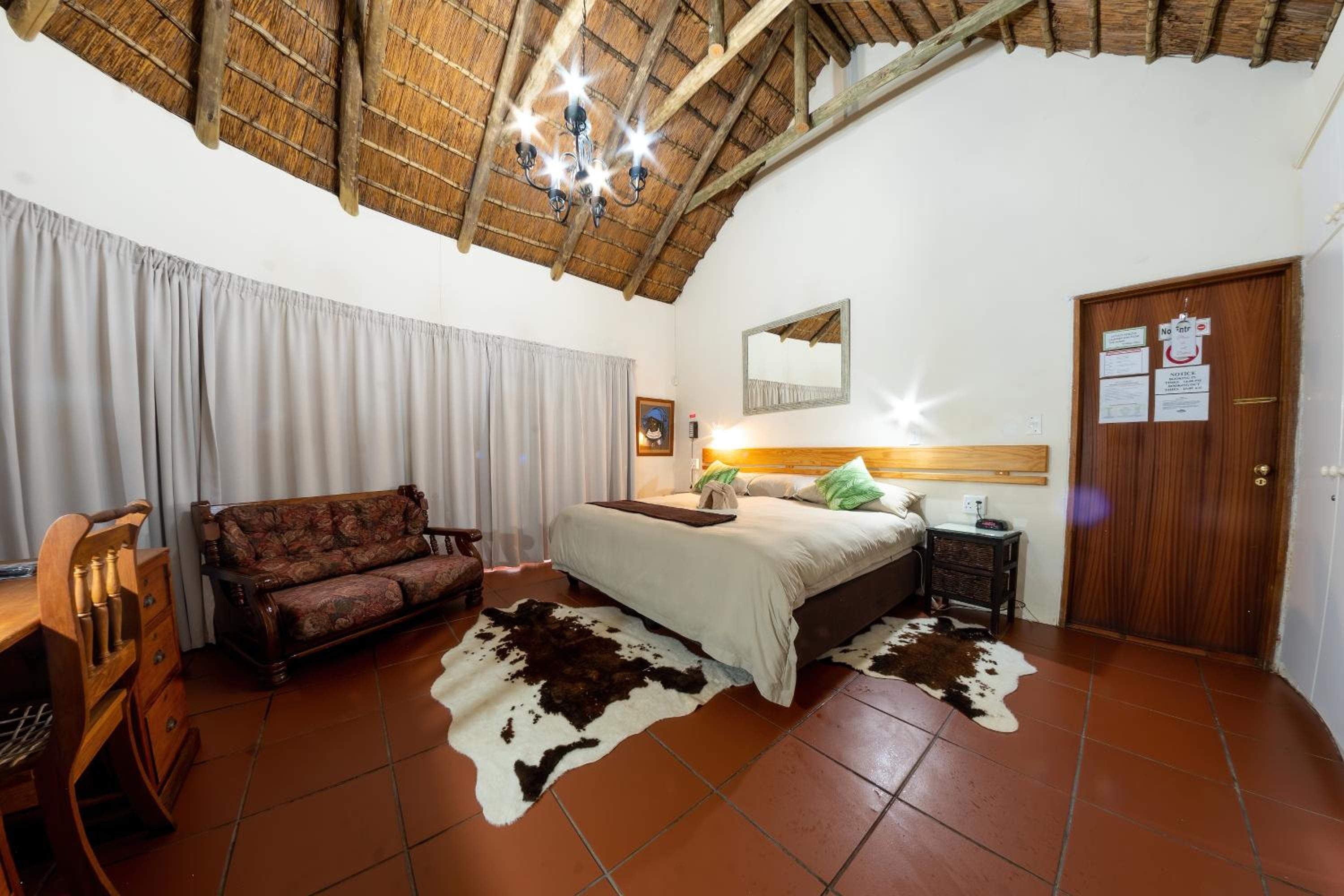 Deluxe Double Room photo 3