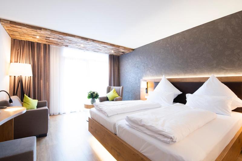Double Room with Lake View photo 3