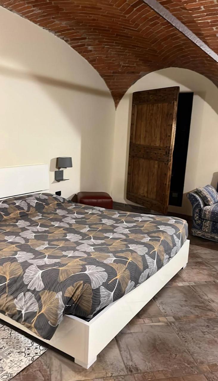 Deluxe King Room photo 1