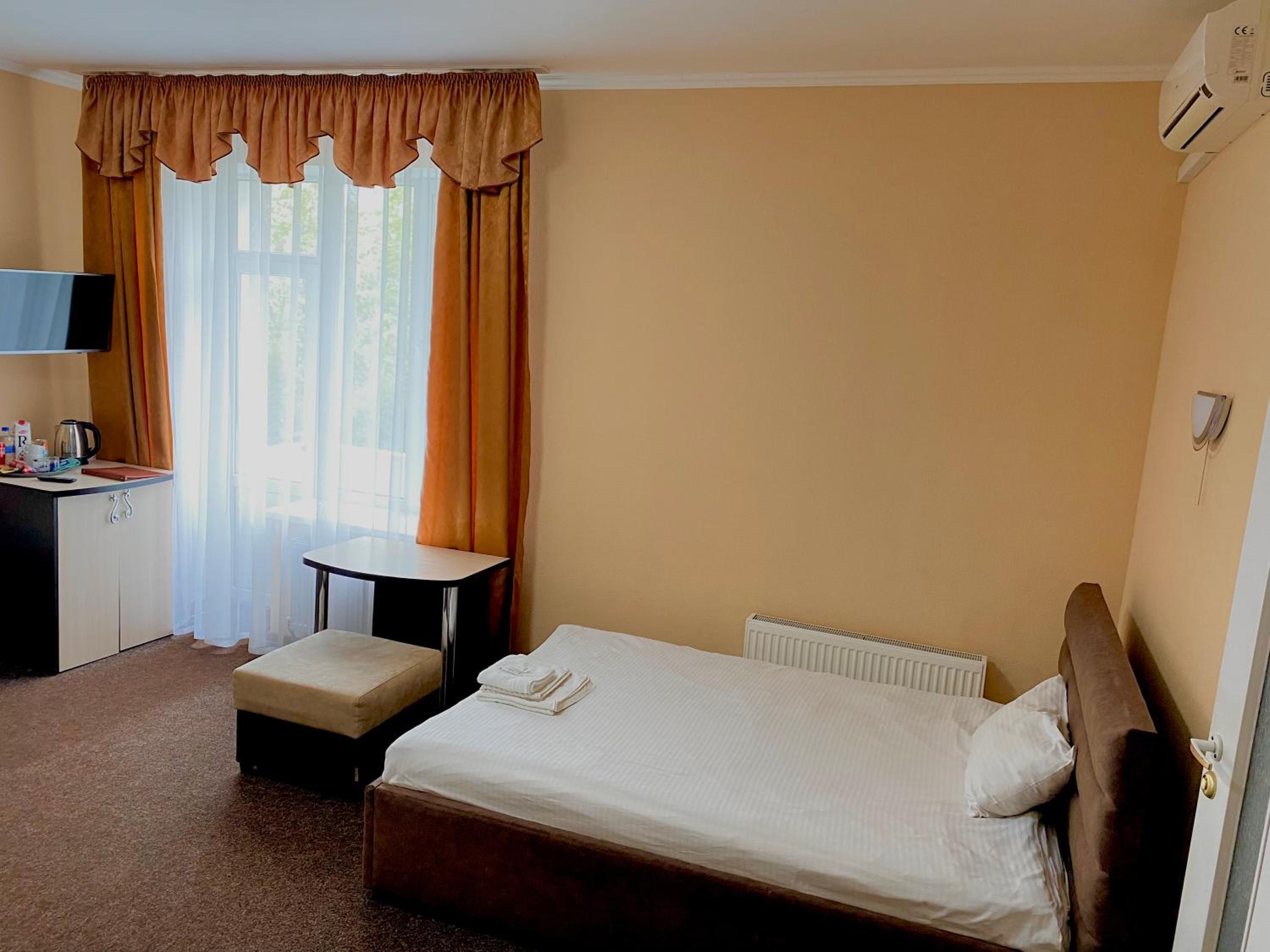Superior Double Room with Two Double Beds photo 1