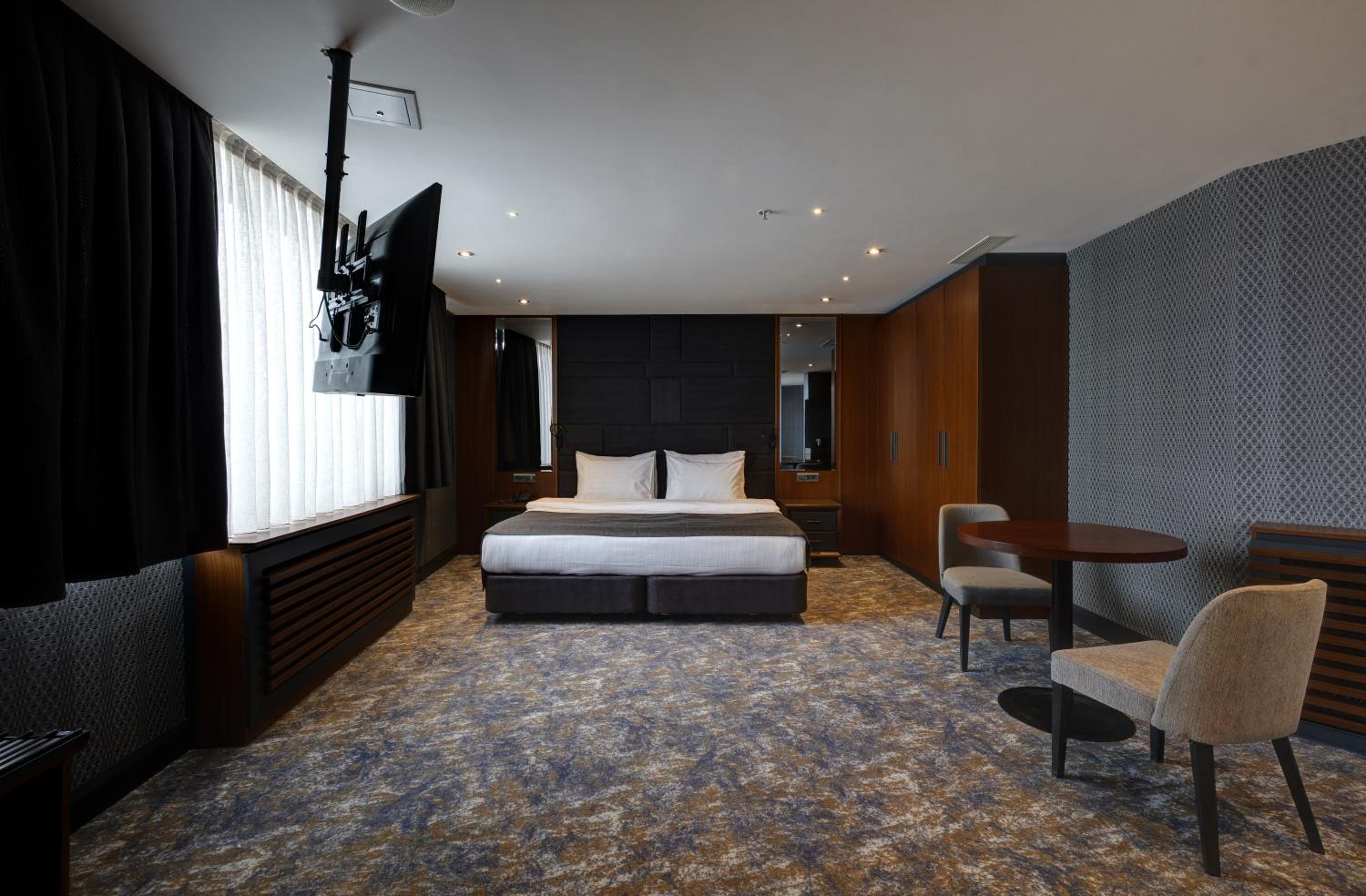 Junior Suite with Terrace - Photo 14