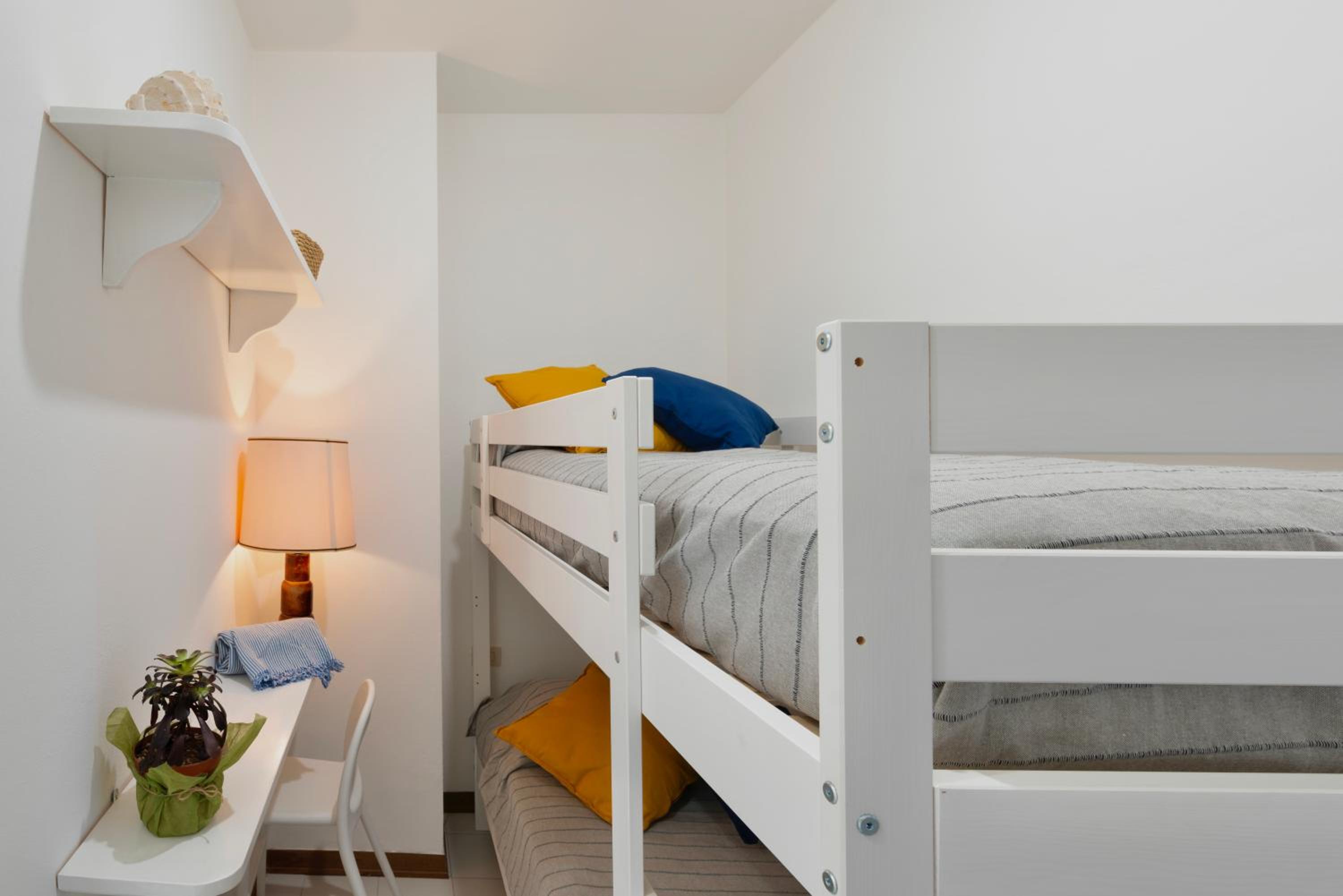 Apartment photo 1