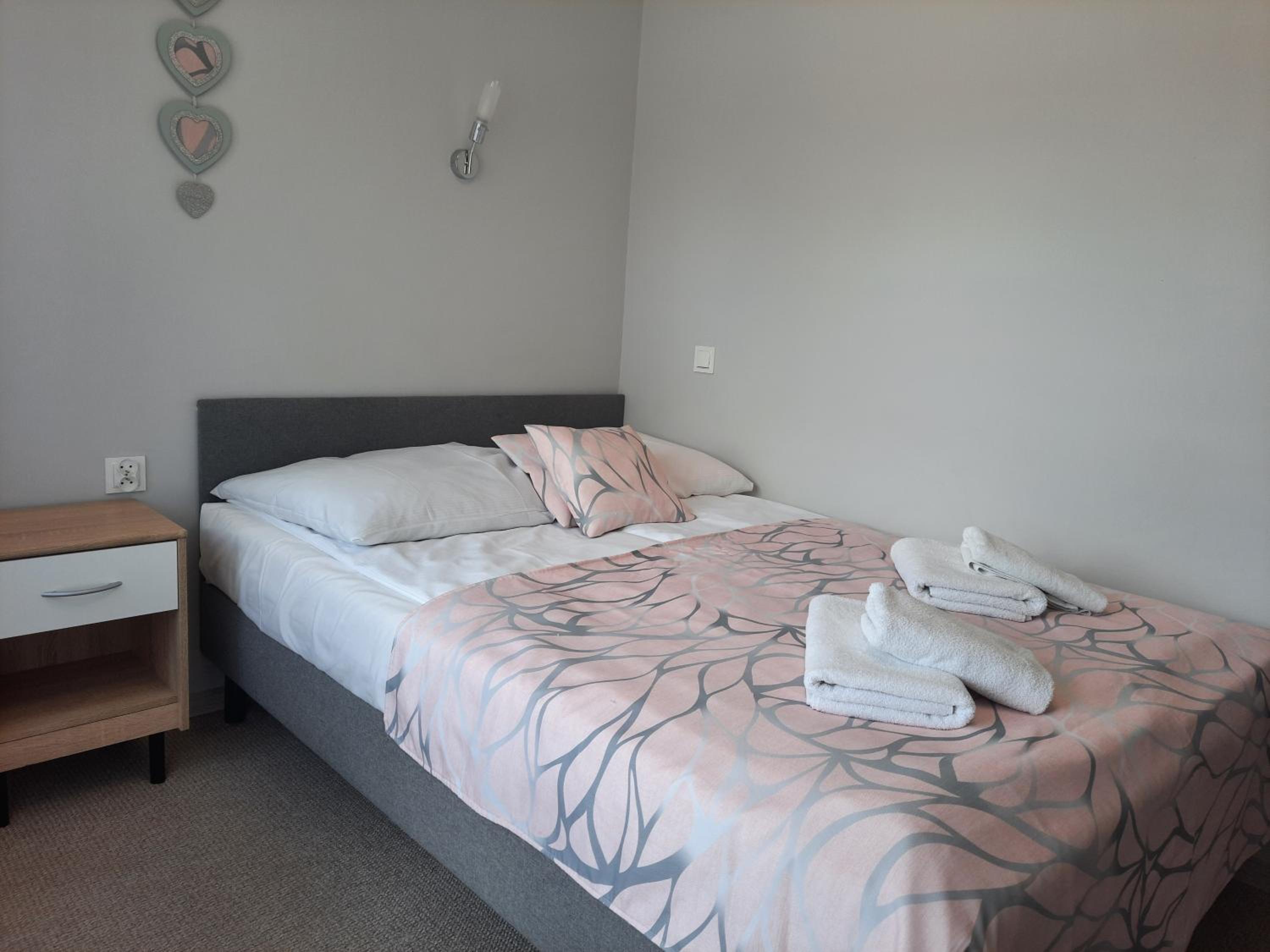 Double Room with Balcony - Photo 5