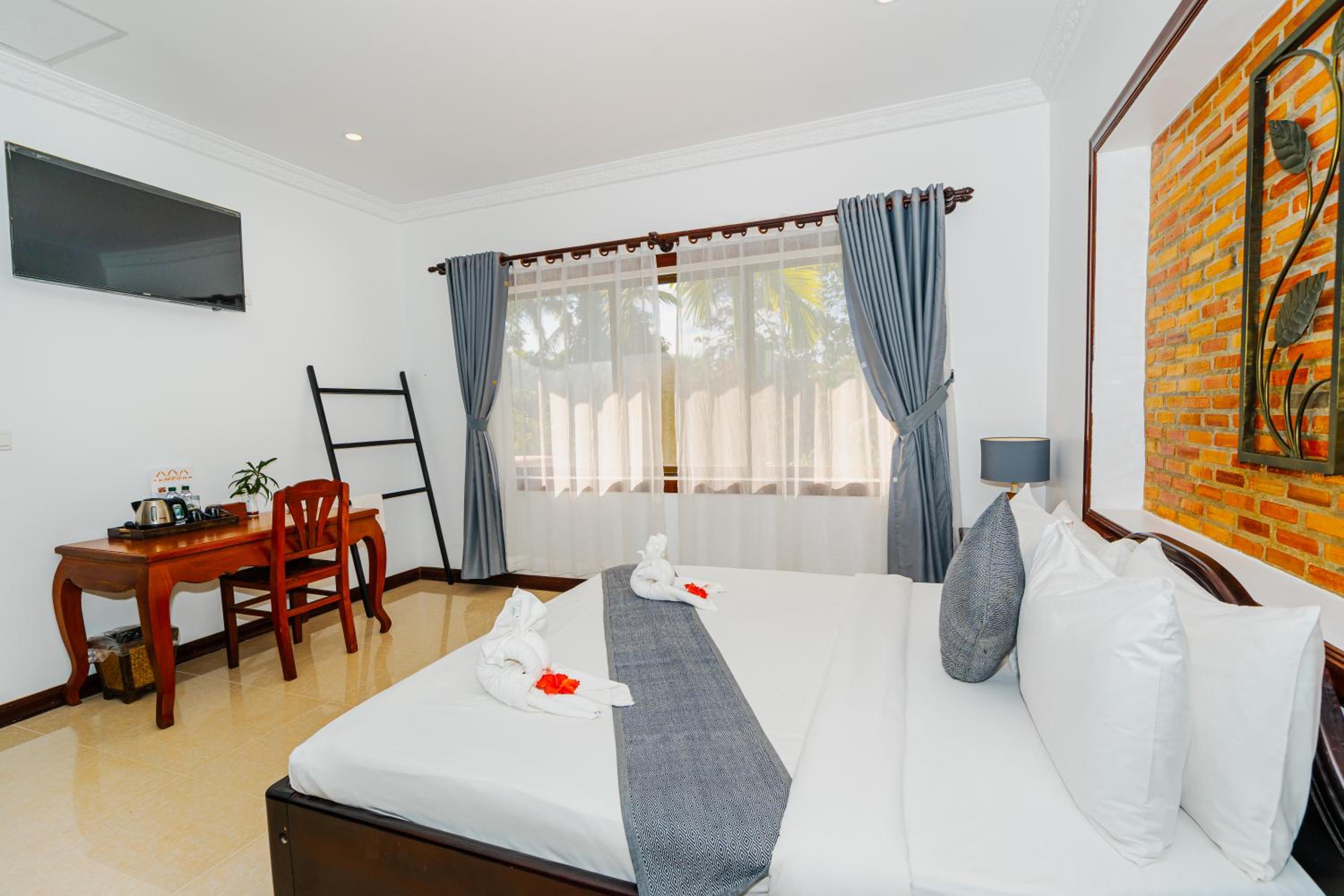 Superior Double Room - Photo 3