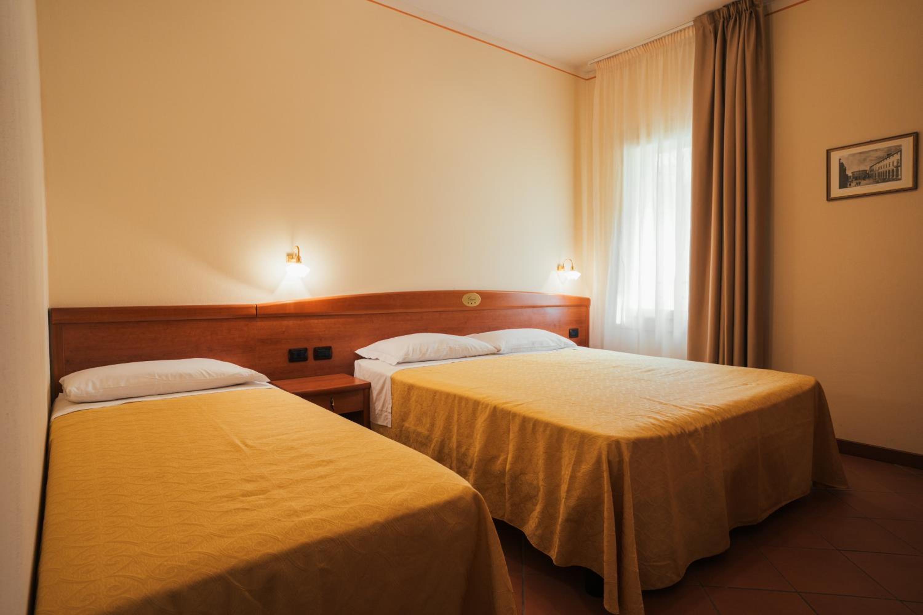 Triple Room with Private Bathroom