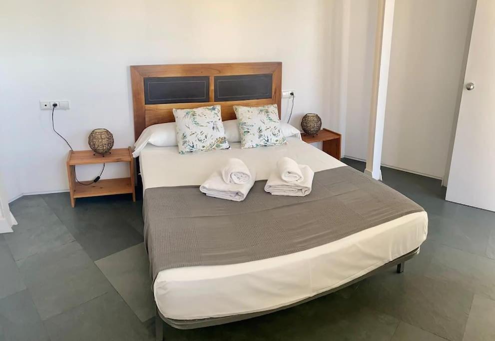 Casa de cuatro habitaciones