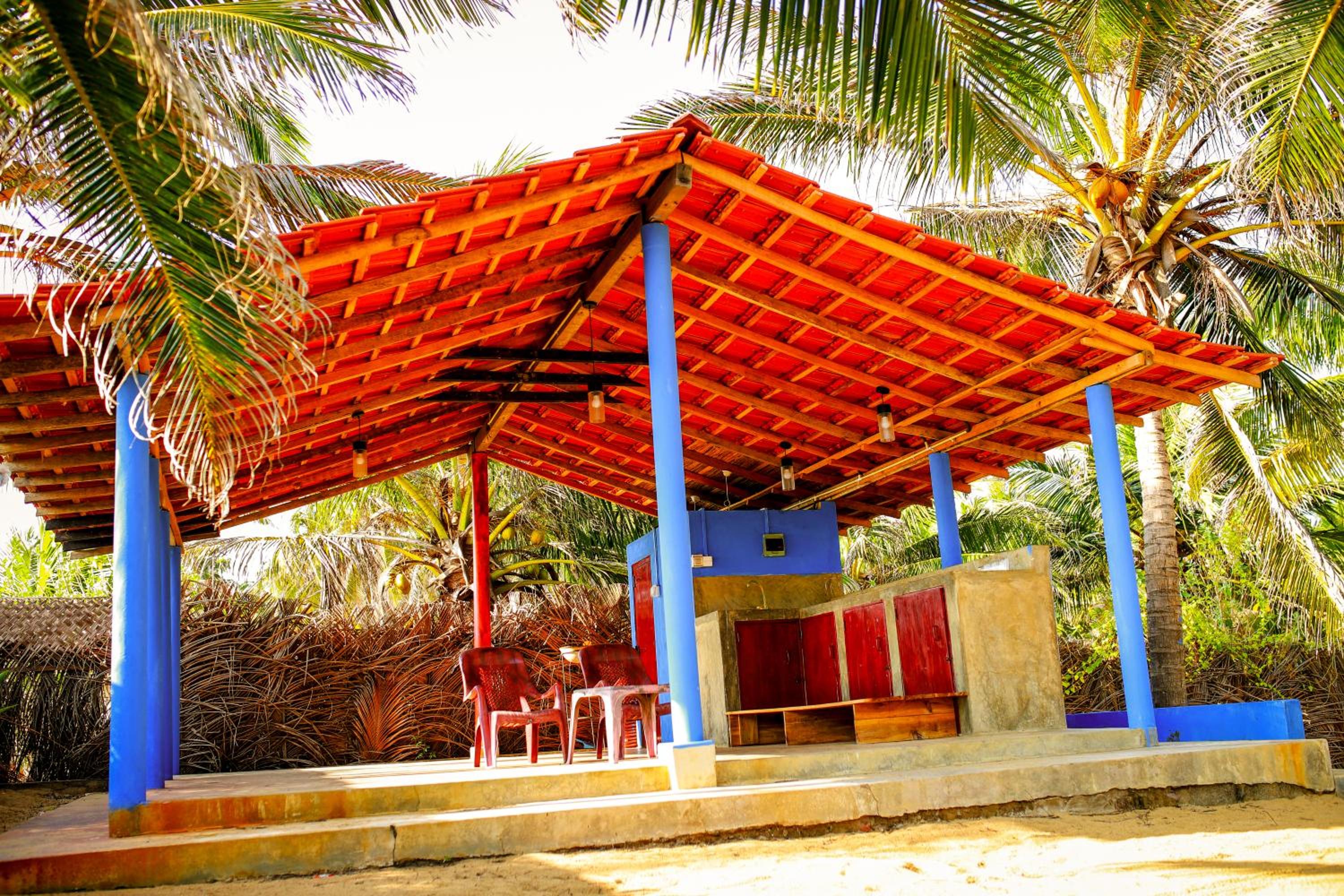 Bungalow - Beach Front photo 1