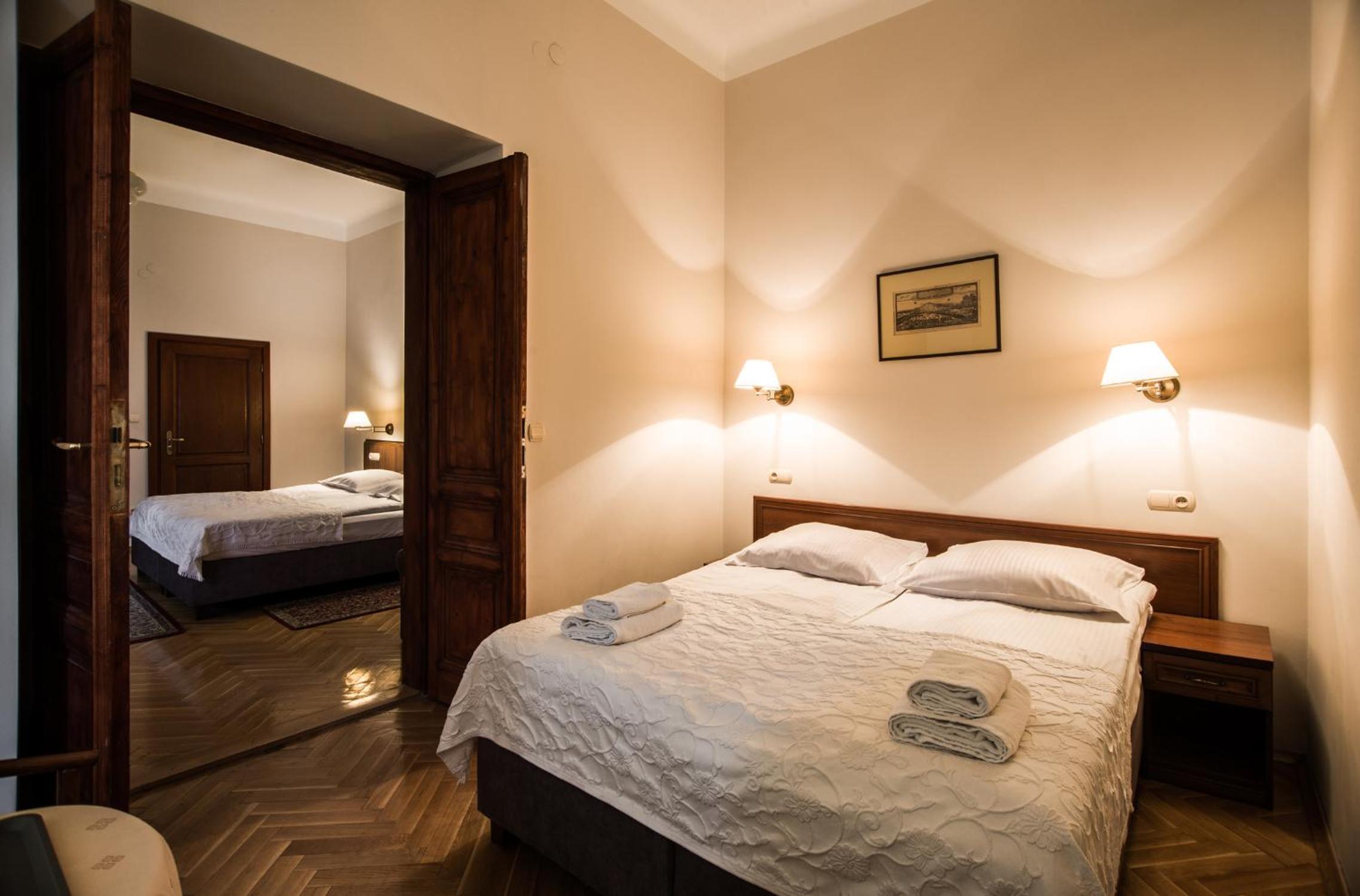 Quadruple Room - Photo 2