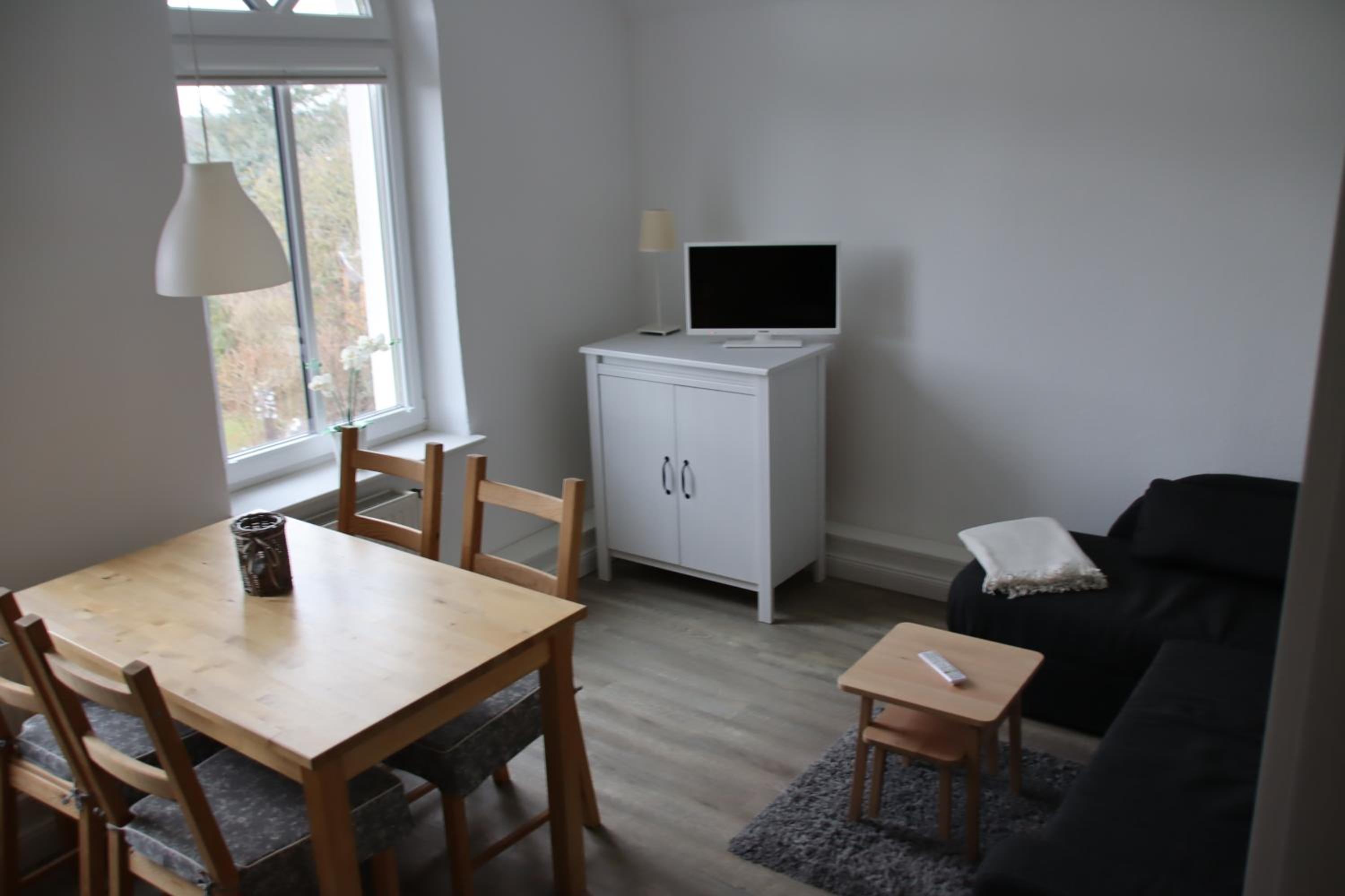 Apartment photo 1