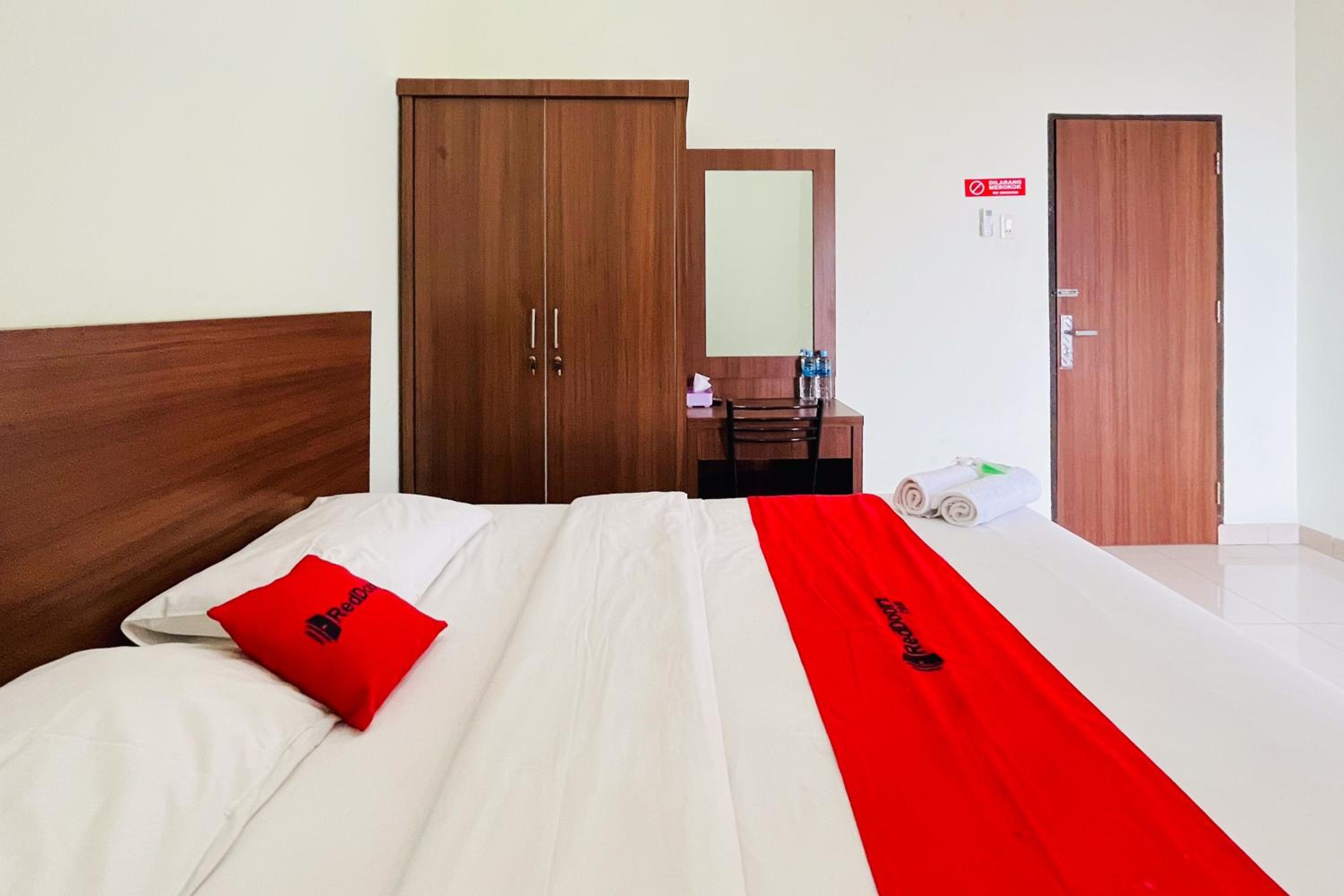 Deluxe Double Room - Photo 6