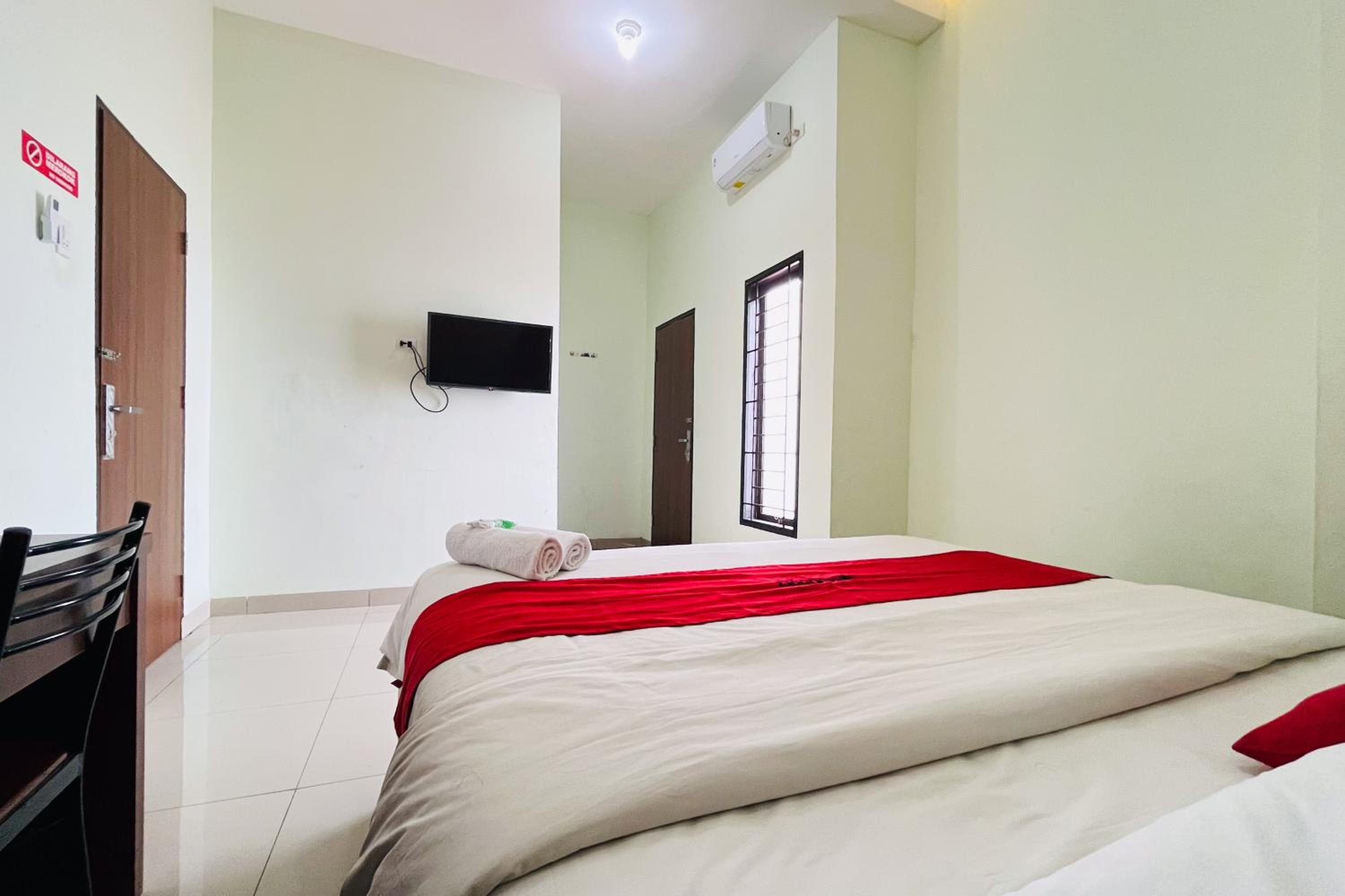 Deluxe Double Room - Photo 4