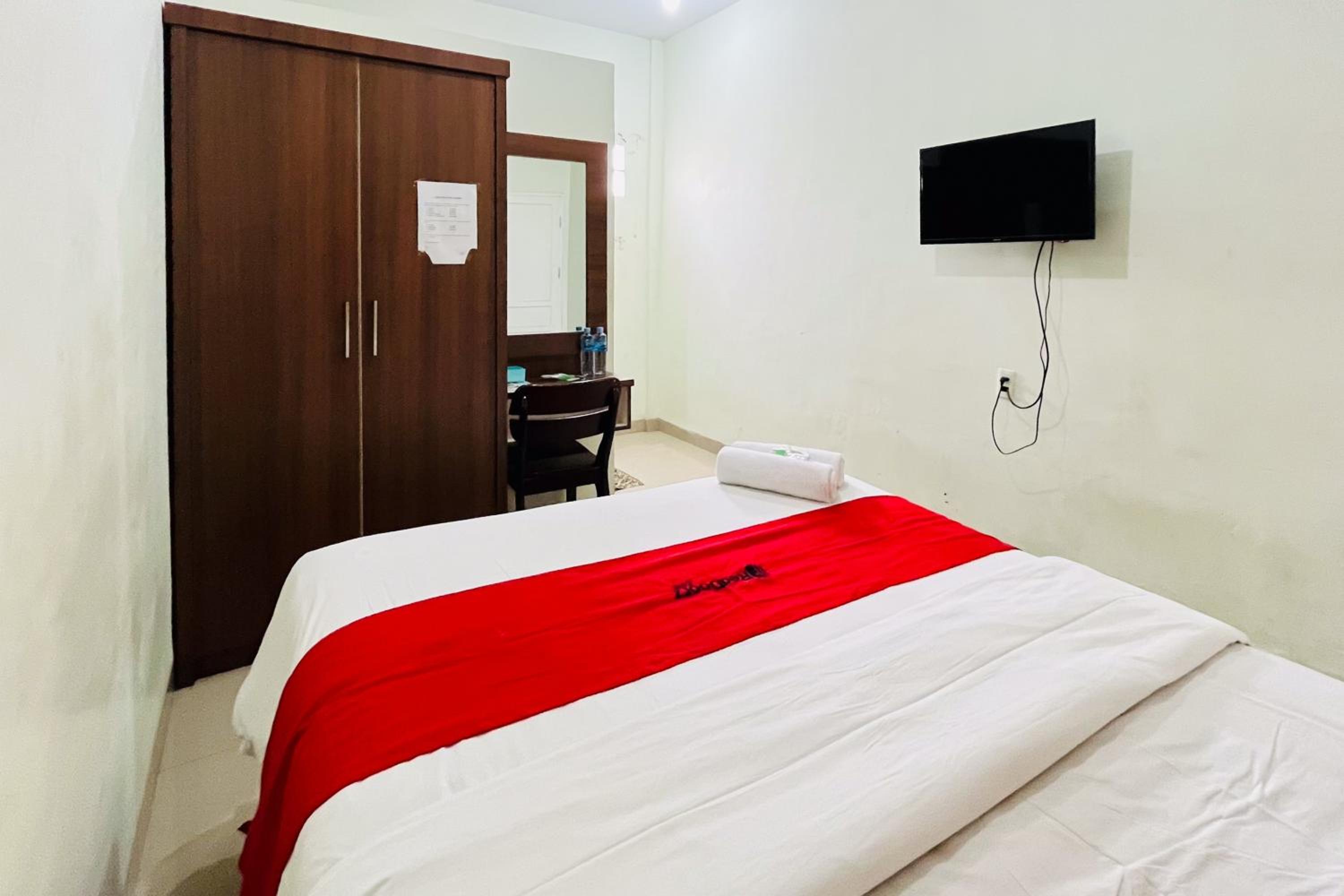 Standard Double Room - Photo 3