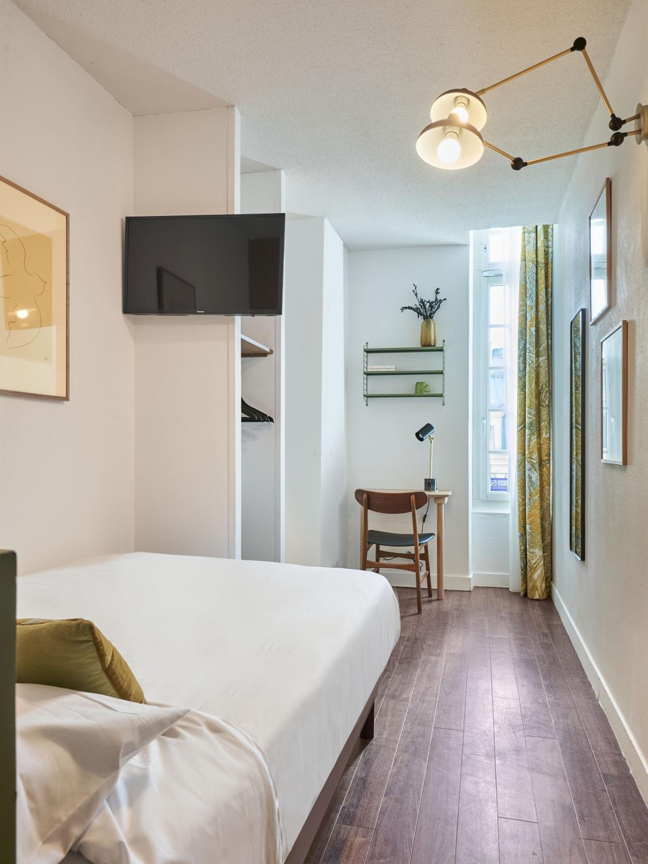 Single Room photo 3