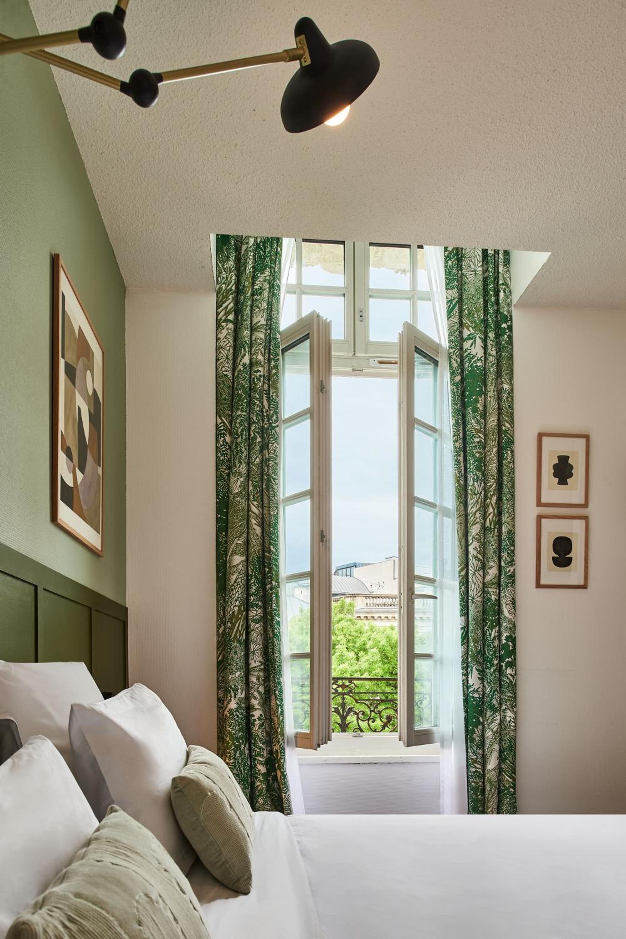 Double Room - Photo 2