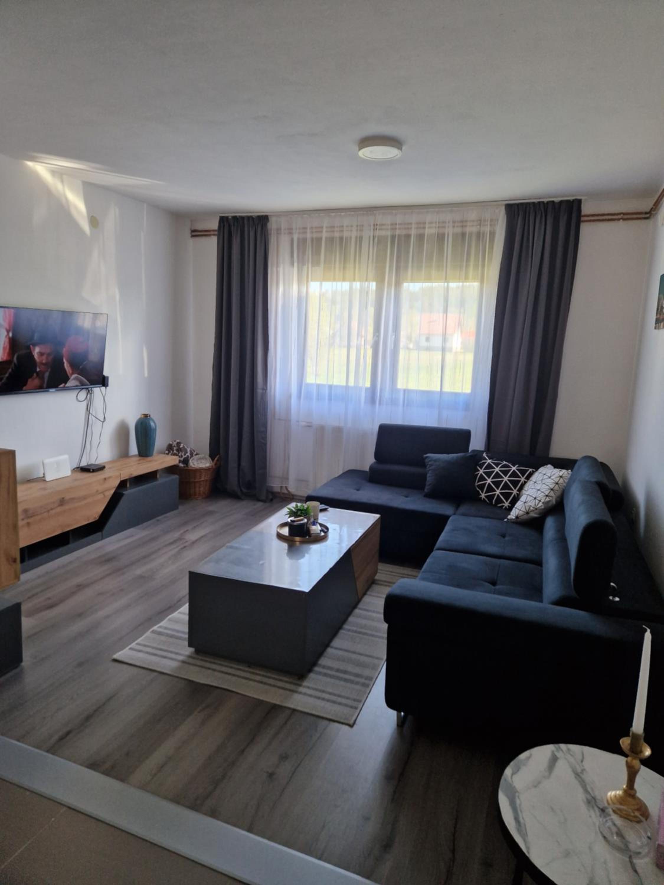 Two-Bedroom Apartment - Photo 6