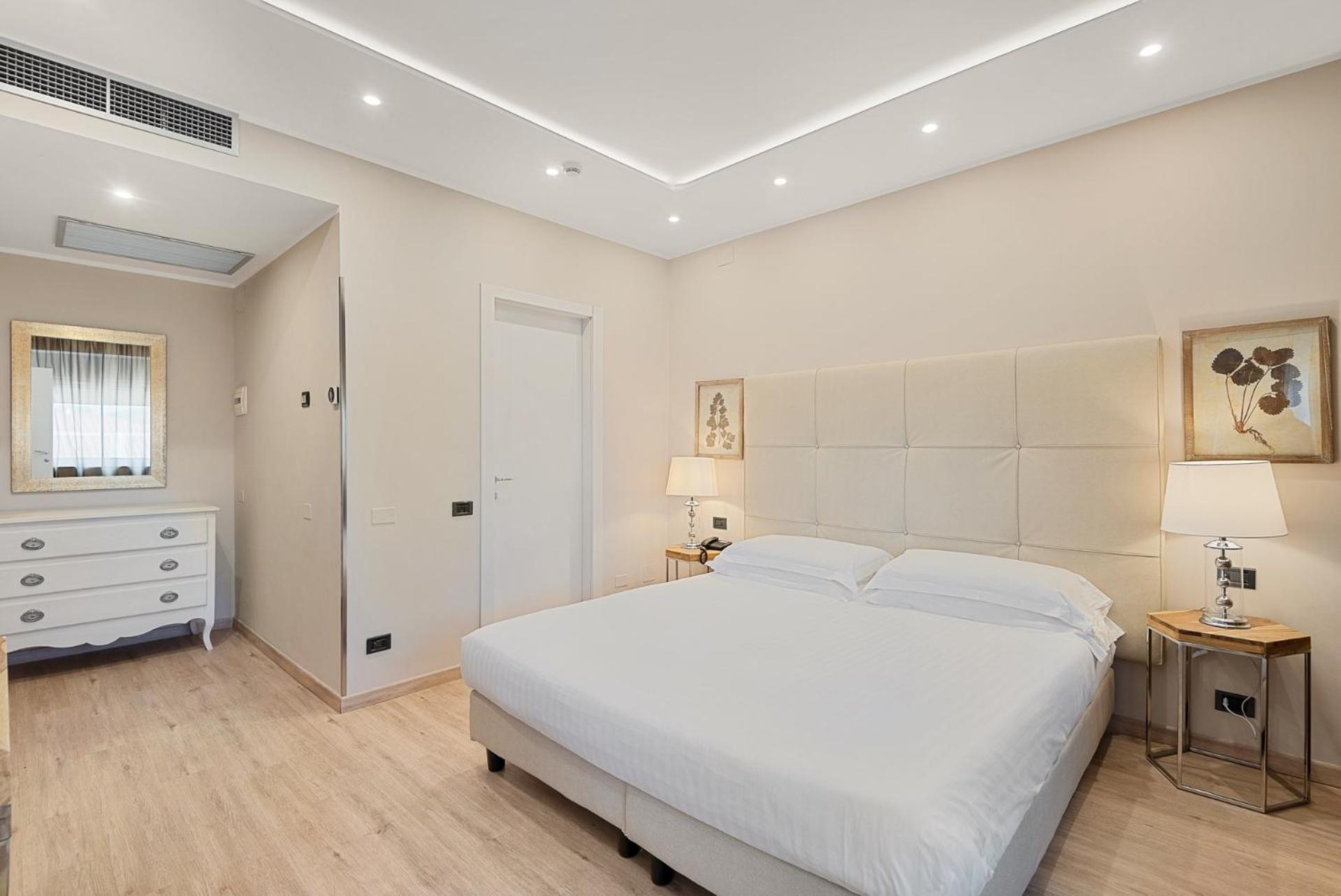 Two-Bedroom Suite - Photo 1