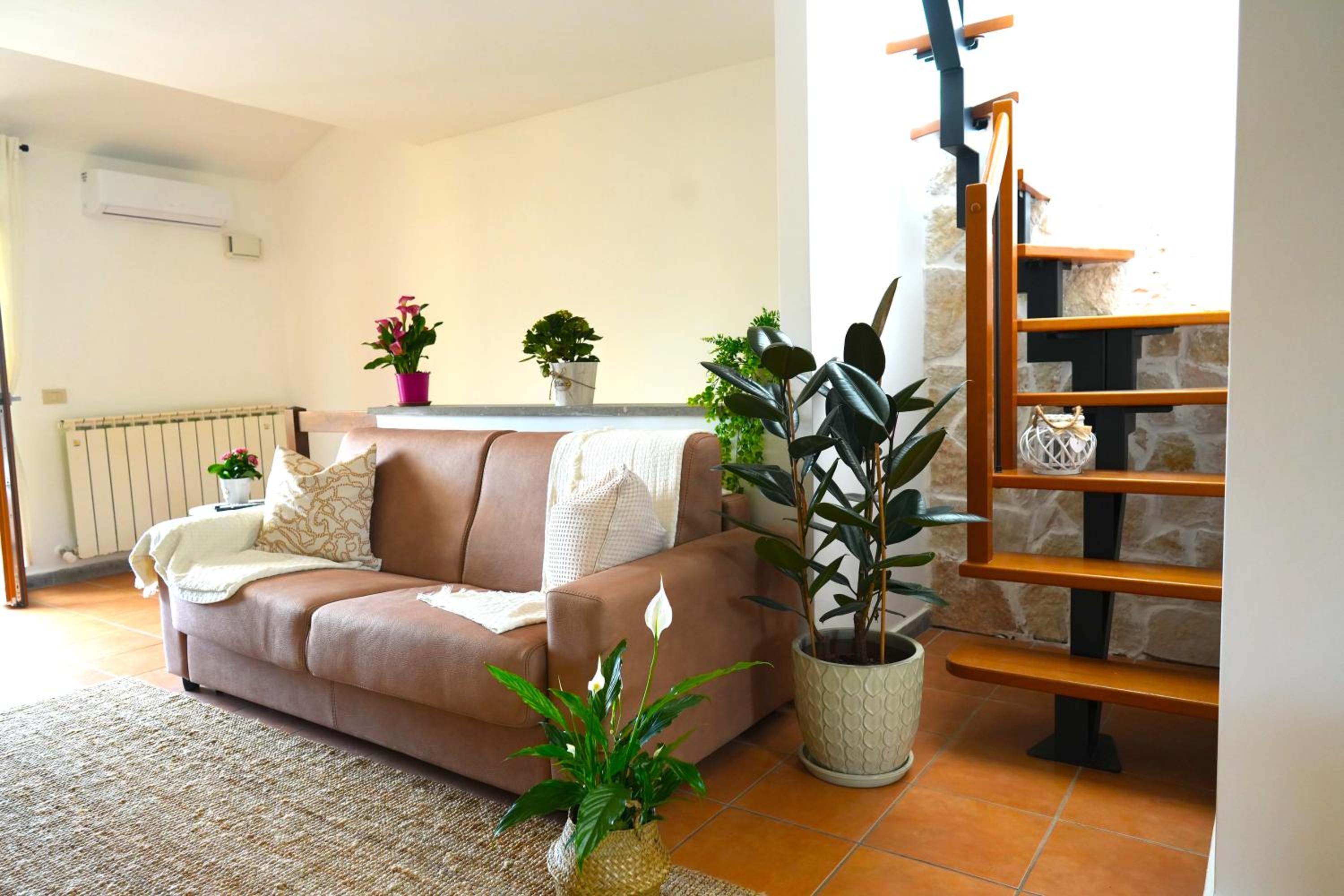 Two-Bedroom House photo 2