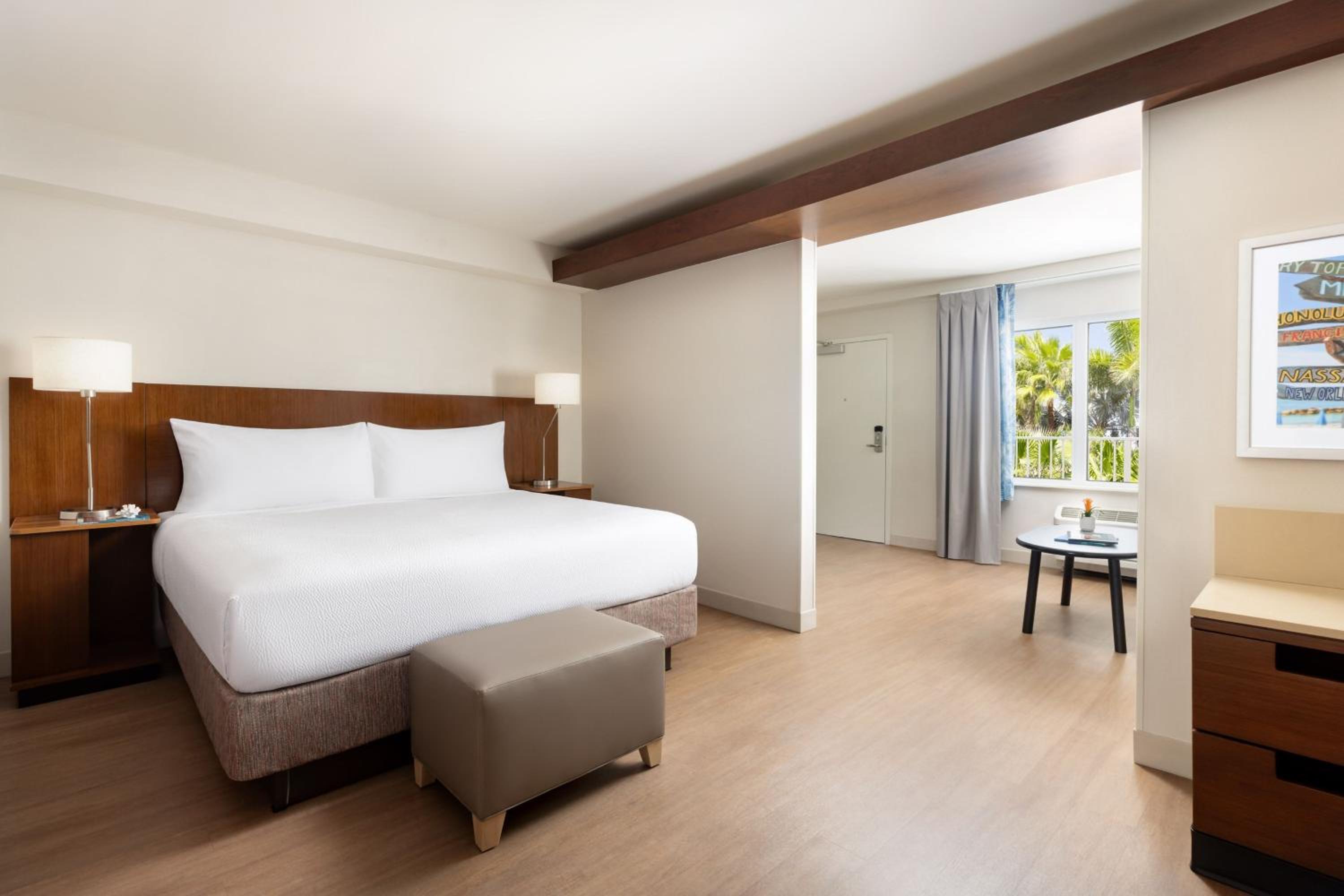 Premium King Suite with Sofa Bed