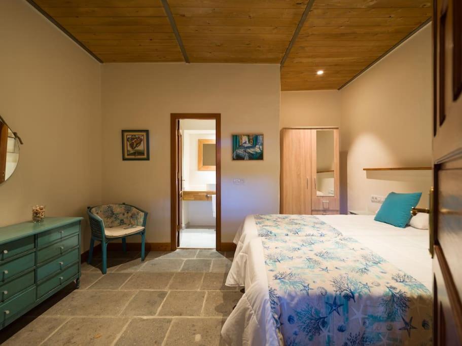 Villa photo 3