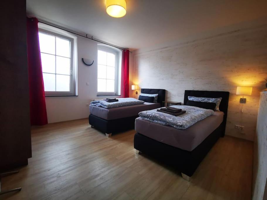 Three-Bedroom Apartment photo 2