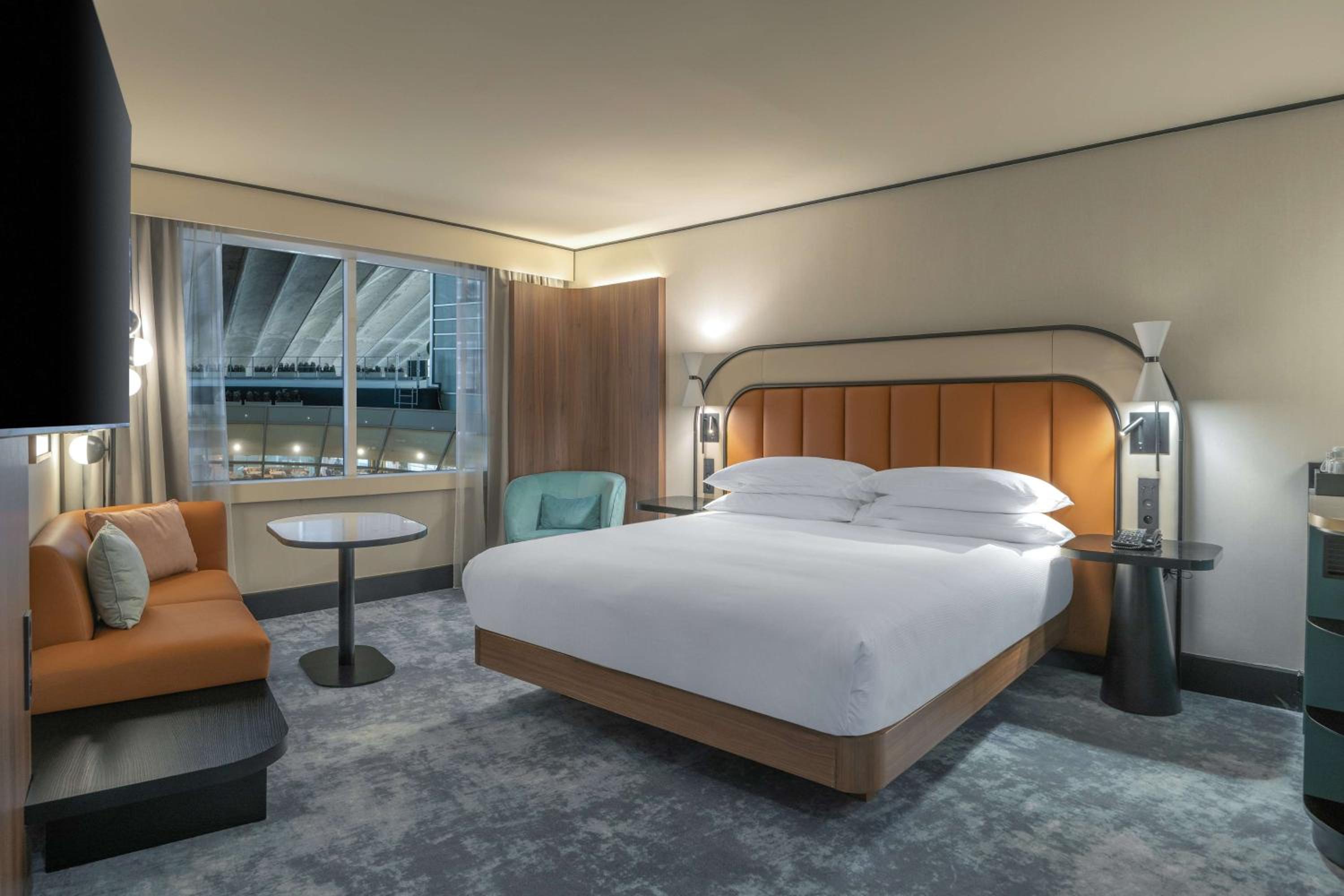 Superior King Room - Photo 1